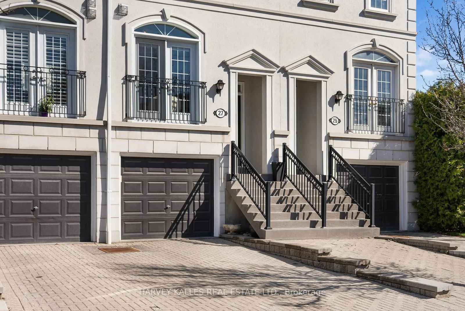 Photo 4 of 27 Benson Avenue, Richmond Hill, Mill Pond — HOMEH