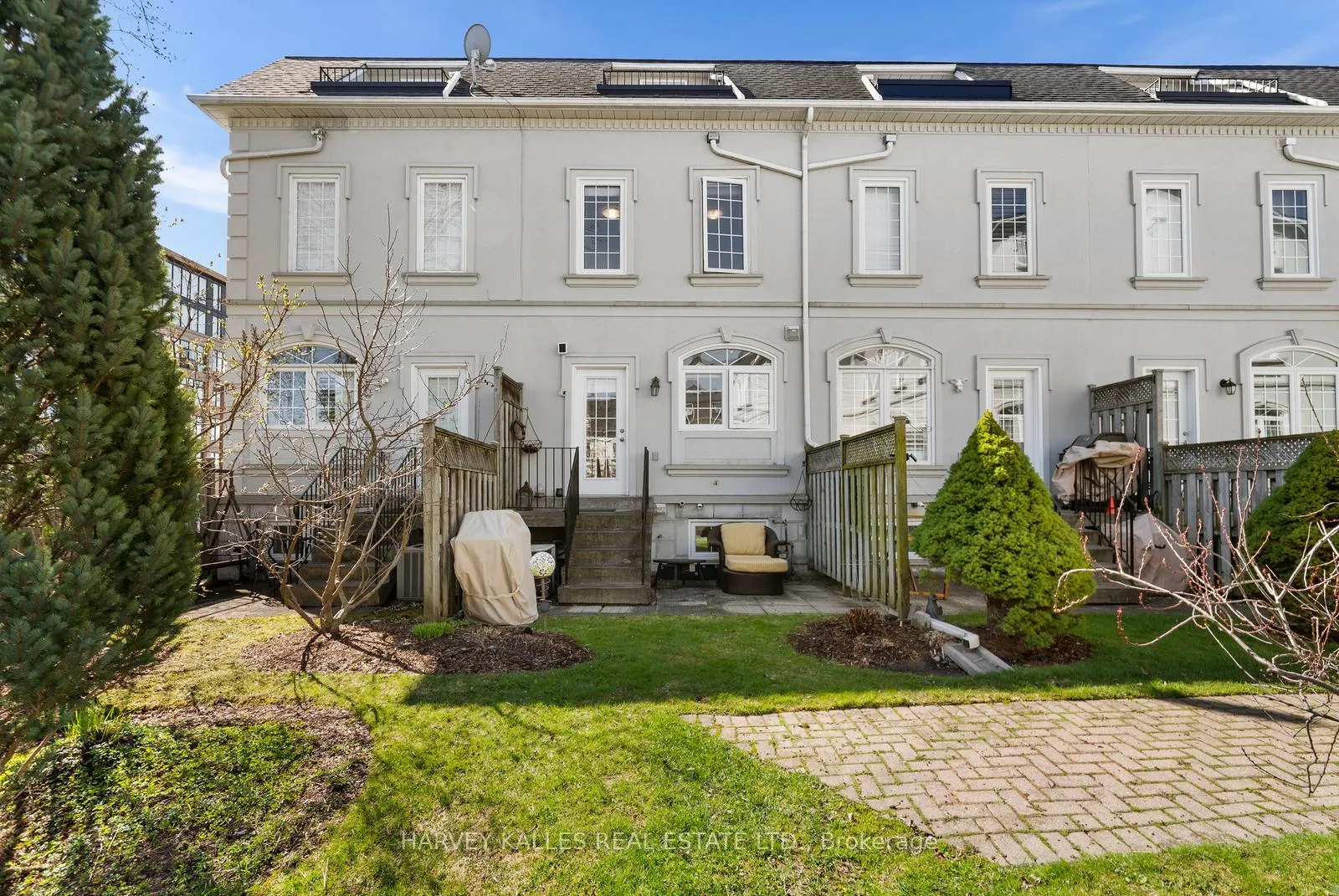 Photo 44 of 27 Benson Avenue, Richmond Hill, Mill Pond — HOMEH
