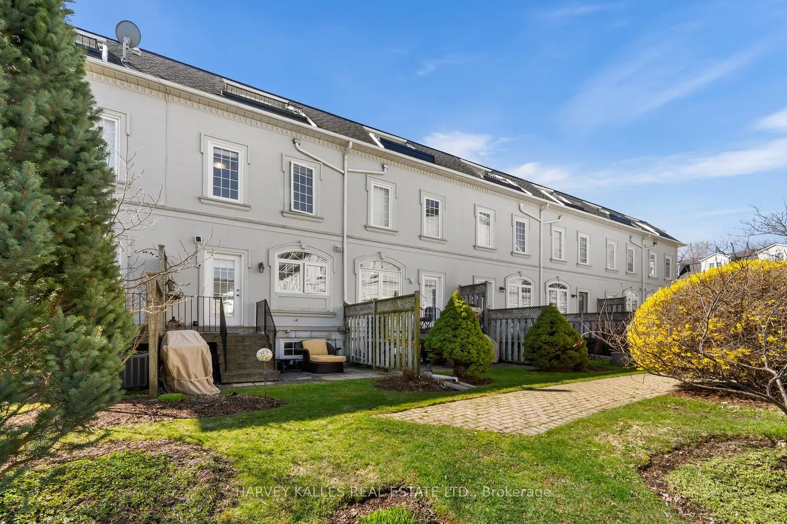 Photo 45 of 27 Benson Avenue, Richmond Hill, Mill Pond — HOMEH