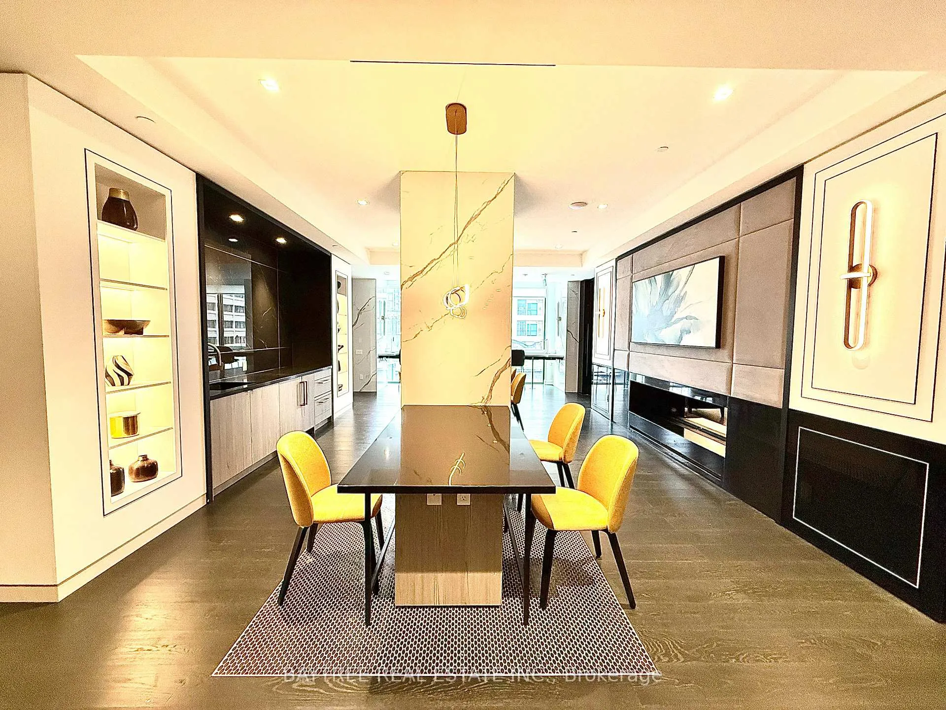Photo 2 of 8 wellesley st unit 1502 Street, Toronto, Bay Street Corridor — HOMEH