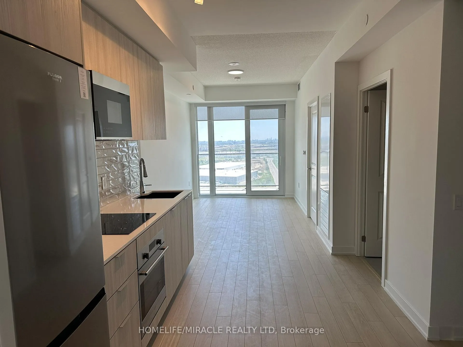 Photo 3 of Unit 2703, 15 Skyridge Drive, Brampton, Bram East — HOMEH