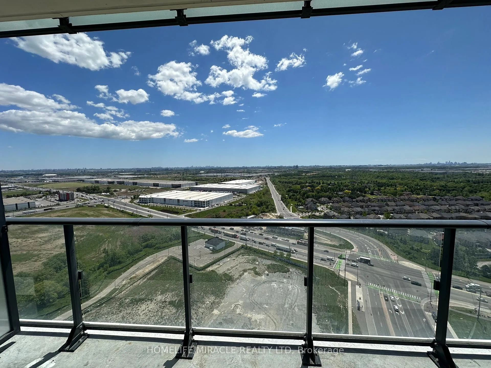 Photo 12 of Unit 2703, 15 Skyridge Drive, Brampton, Bram East — HOMEH