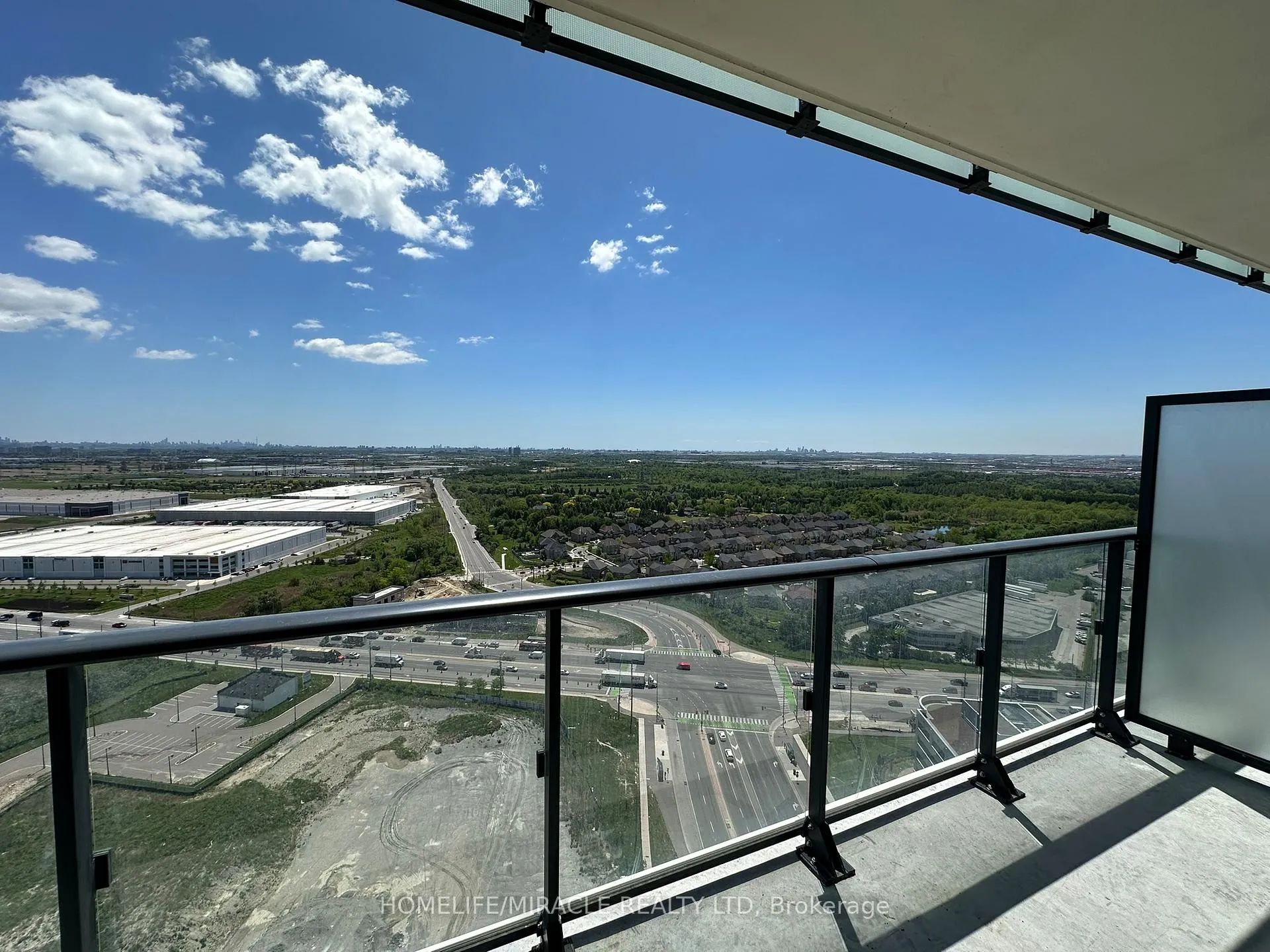 Photo 13 of Unit 2703, 15 Skyridge Drive, Brampton, Bram East — HOMEH