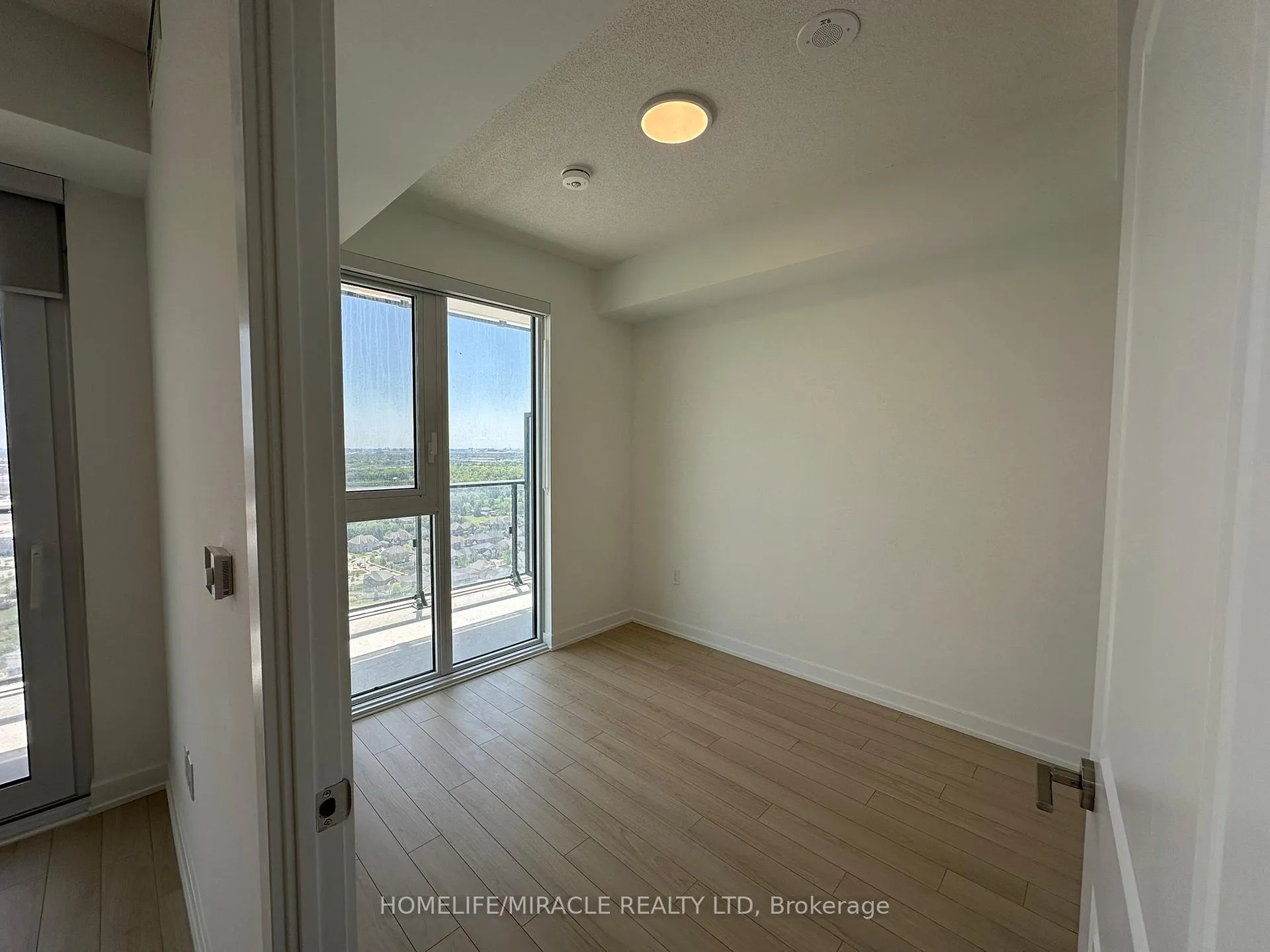 Photo 16 of Unit 2703, 15 Skyridge Drive, Brampton, Bram East — HOMEH