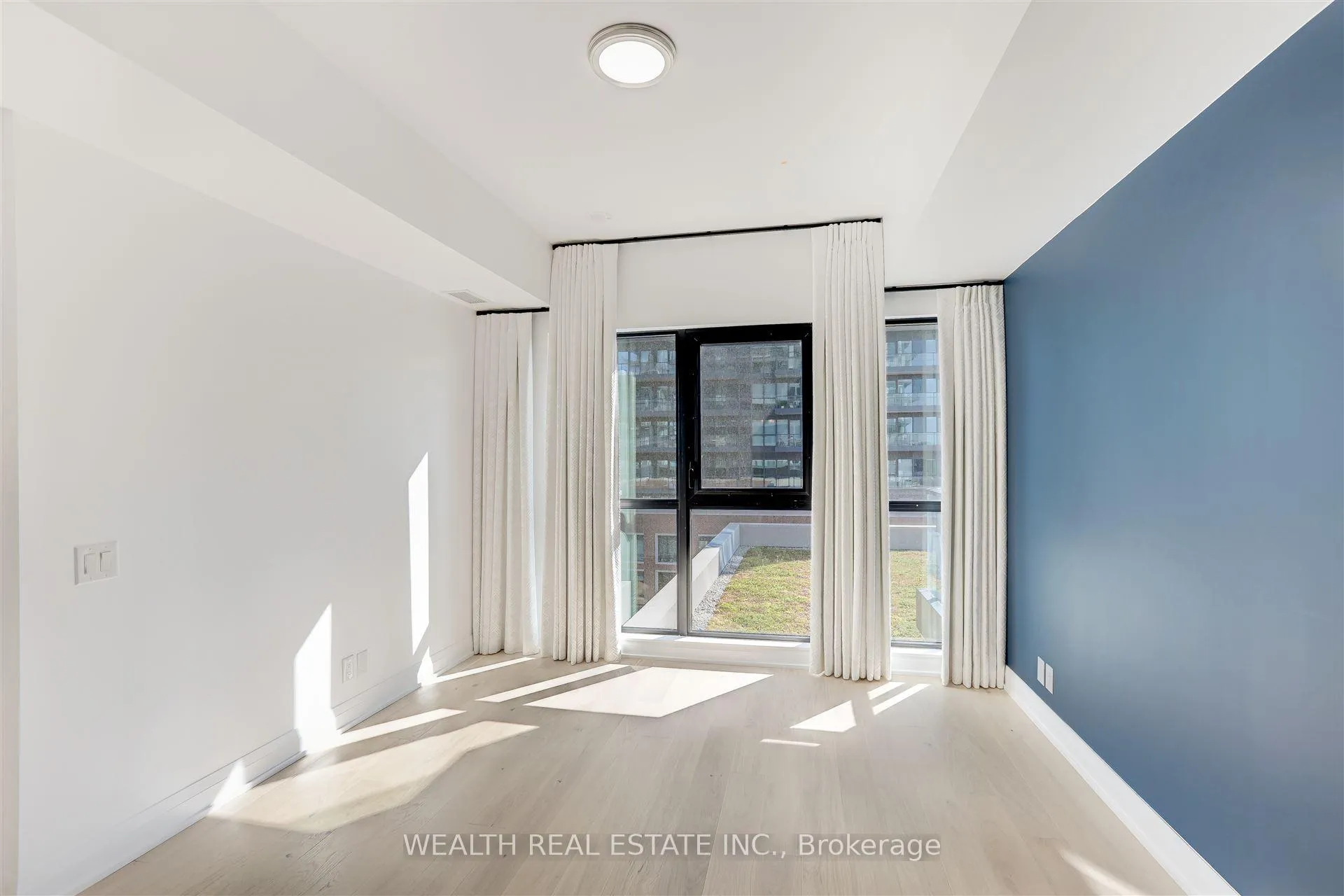 Photo 15 of Unit 816, 33 Frederick Todd Way, Toronto, Thorncliffe Park — HOMEH