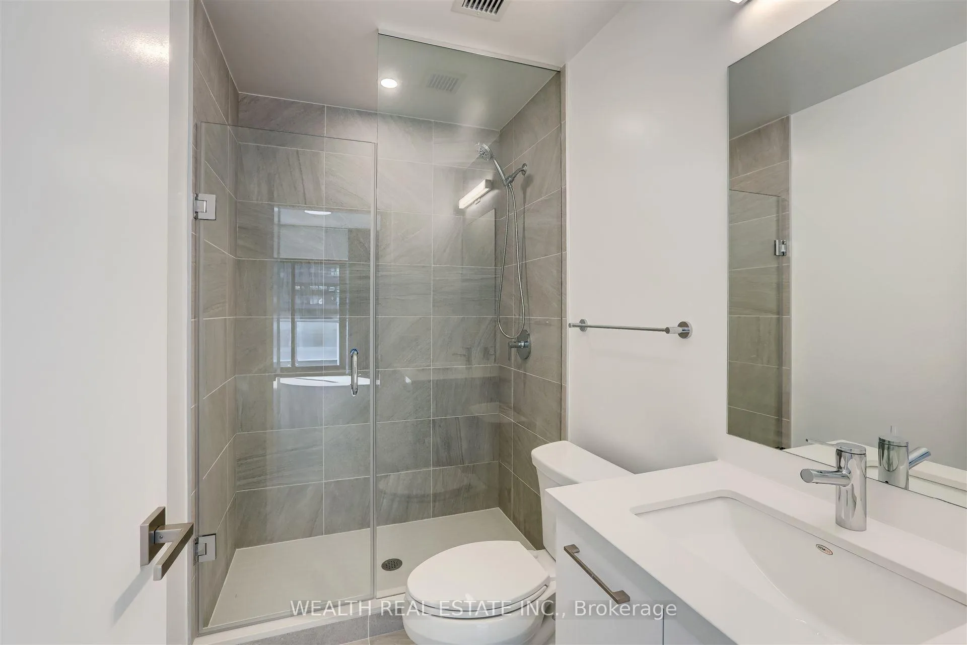 Photo 19 of Unit 816, 33 Frederick Todd Way, Toronto, Thorncliffe Park — HOMEH