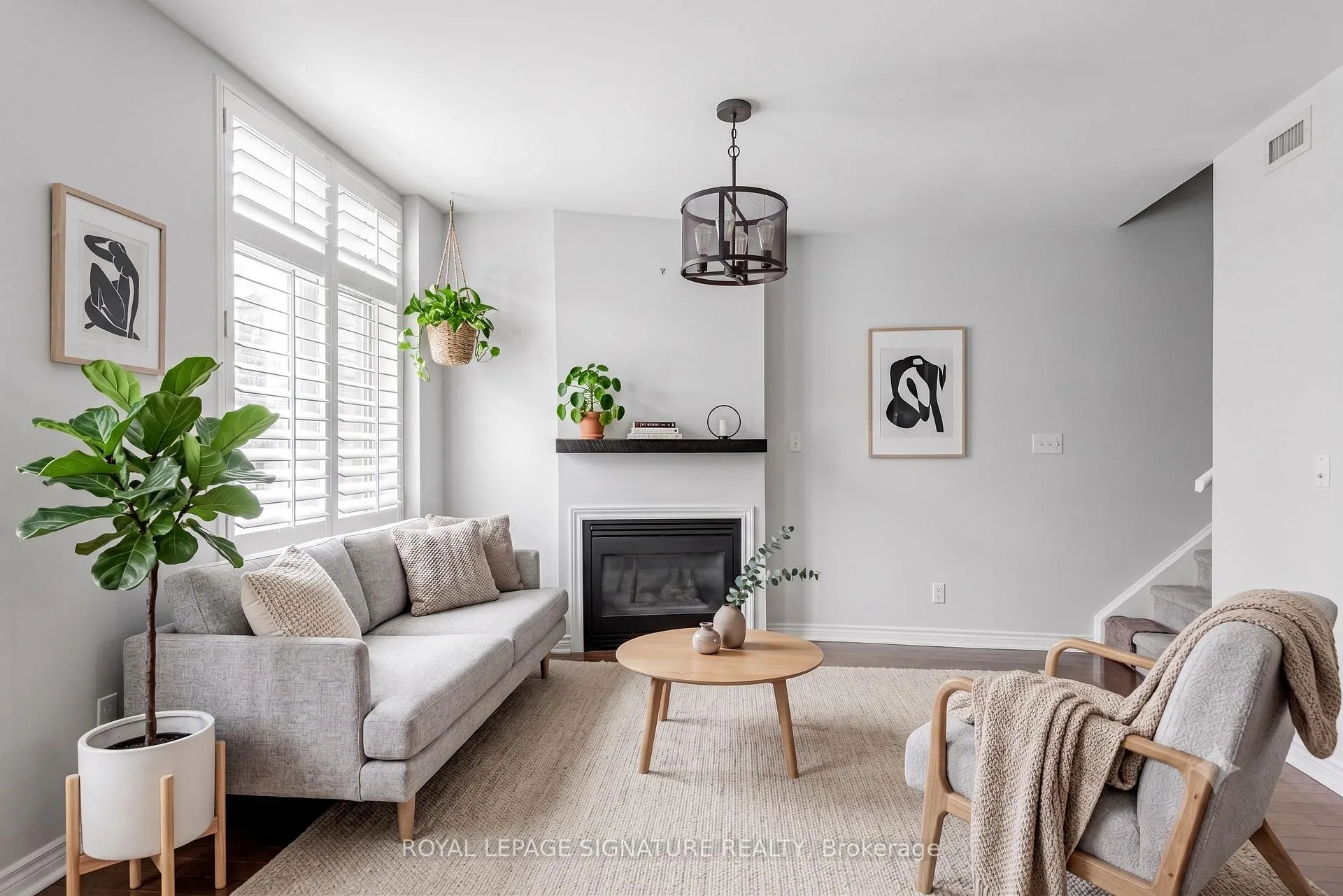 Photo 1 of Unit 23, 100 Redpath Avenue, Toronto, Mount Pleasant West — HOMEH