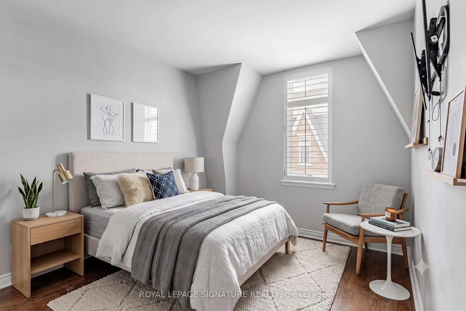 Photo 17 of Unit 23, 100 Redpath Avenue, Toronto, Mount Pleasant West — HOMEH