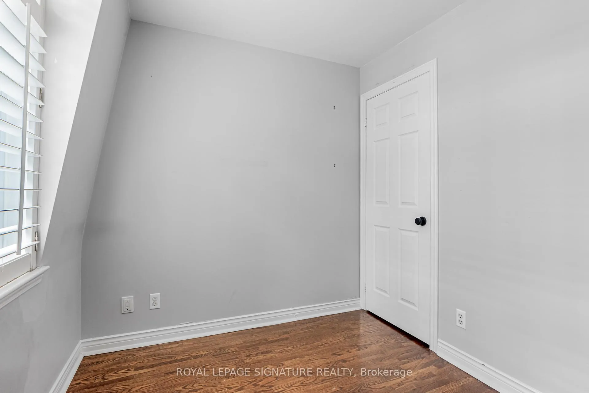 Photo 23 of Unit 23, 100 Redpath Avenue, Toronto, Mount Pleasant West — HOMEH