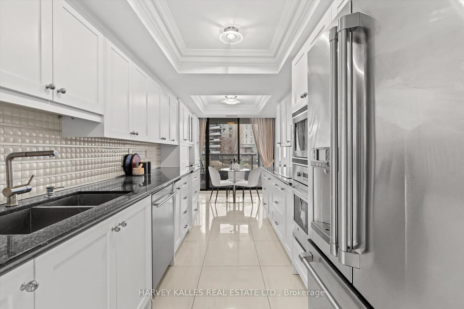 Photo 7 of Unit 201, 3900 Yonge Street, Toronto, Bedford Park-Nortown — HOMEH