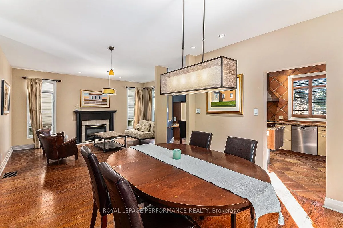 Photo 3 of 1386 Chicory Place, Ottawa, Carson Grove — HOMEH