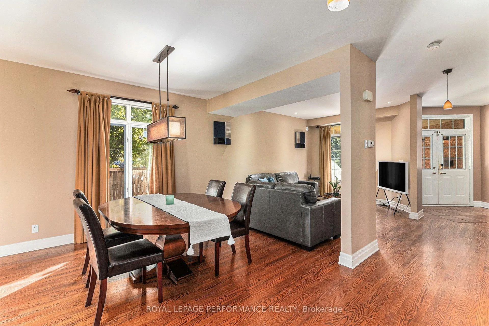 Photo 7 of 1386 Chicory Place, Ottawa, Carson Grove — HOMEH