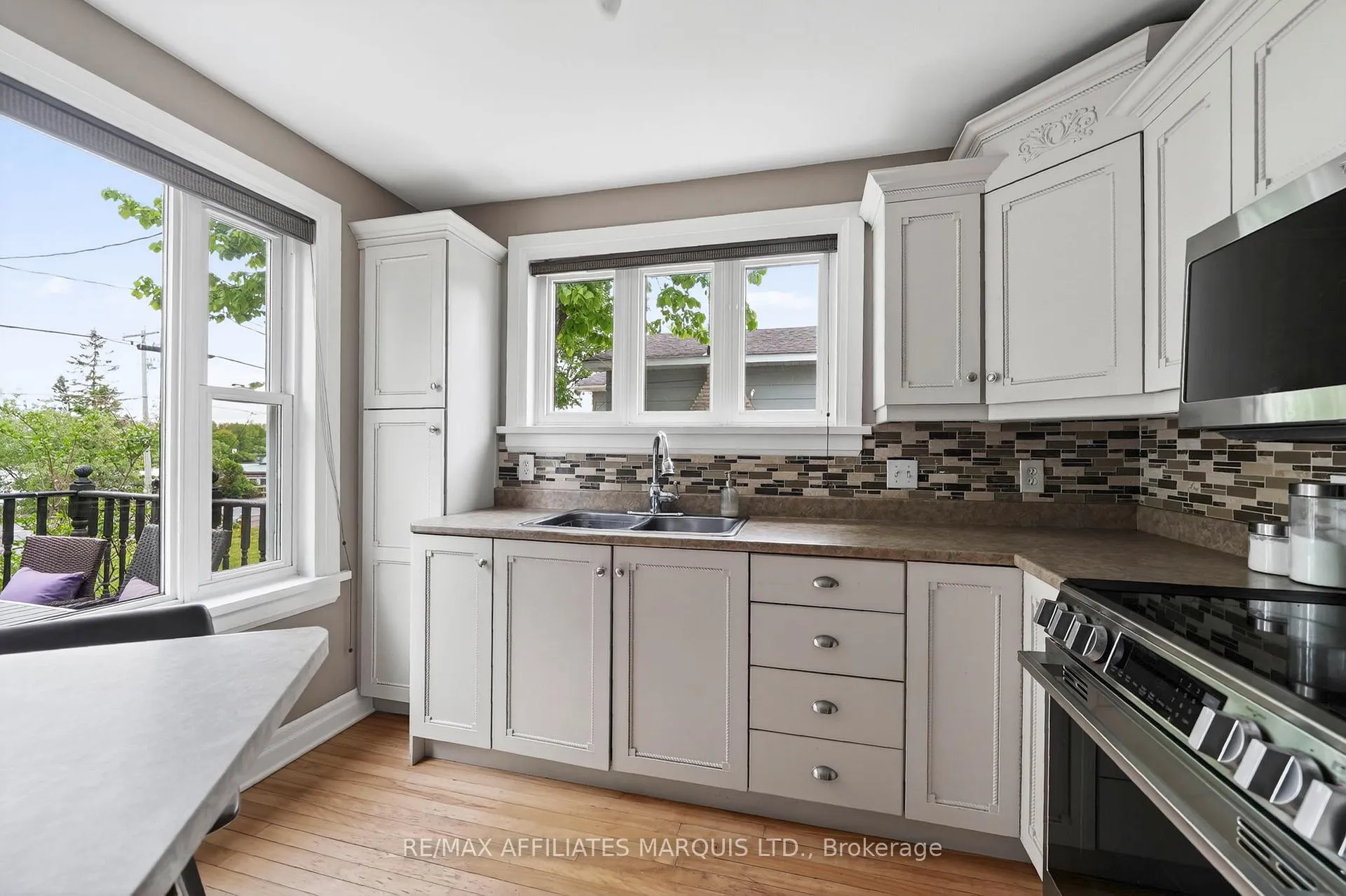 Photo 8 of 3324 Montreal Road, Cornwall — HOMEH