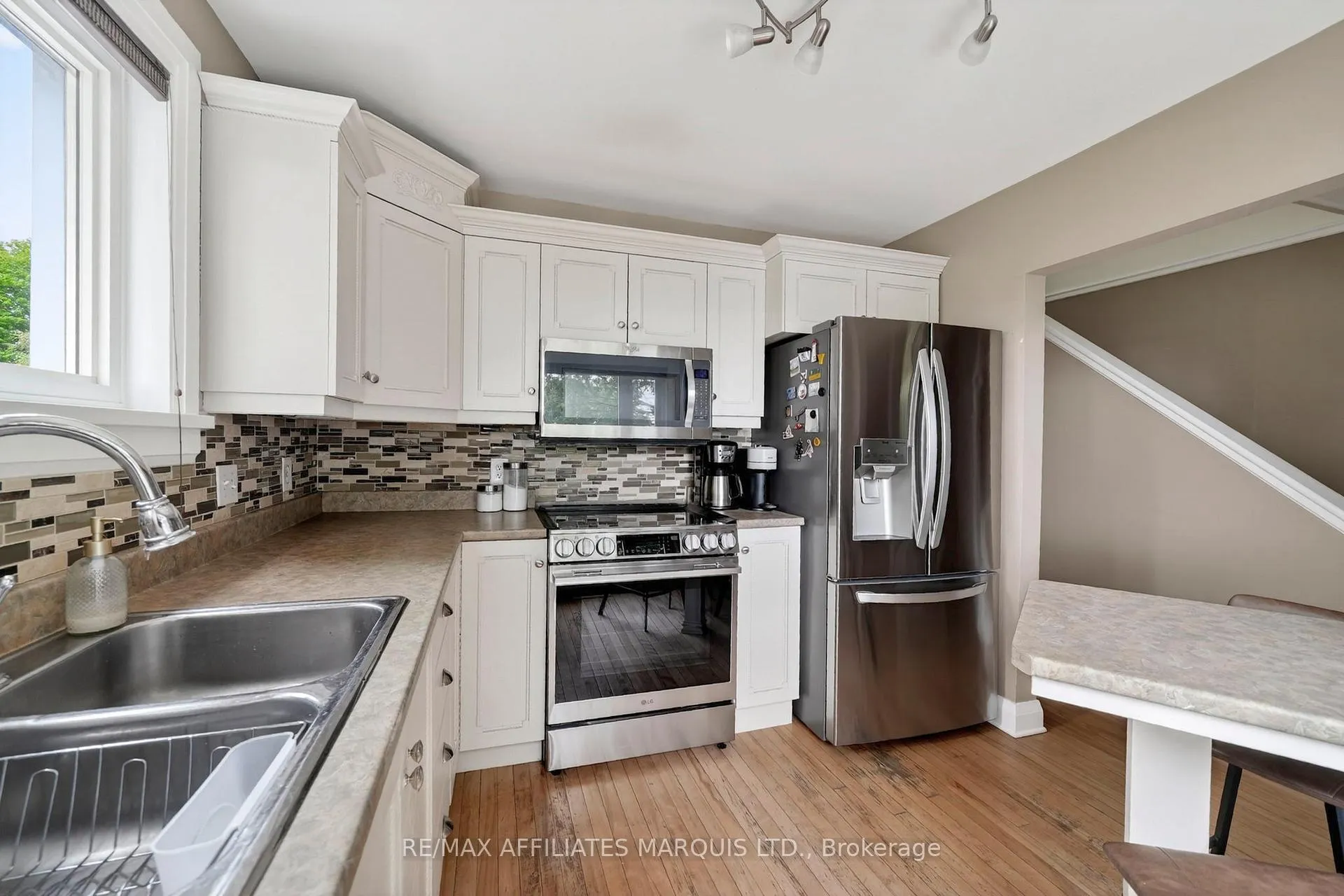Photo 9 of 3324 Montreal Road, Cornwall — HOMEH