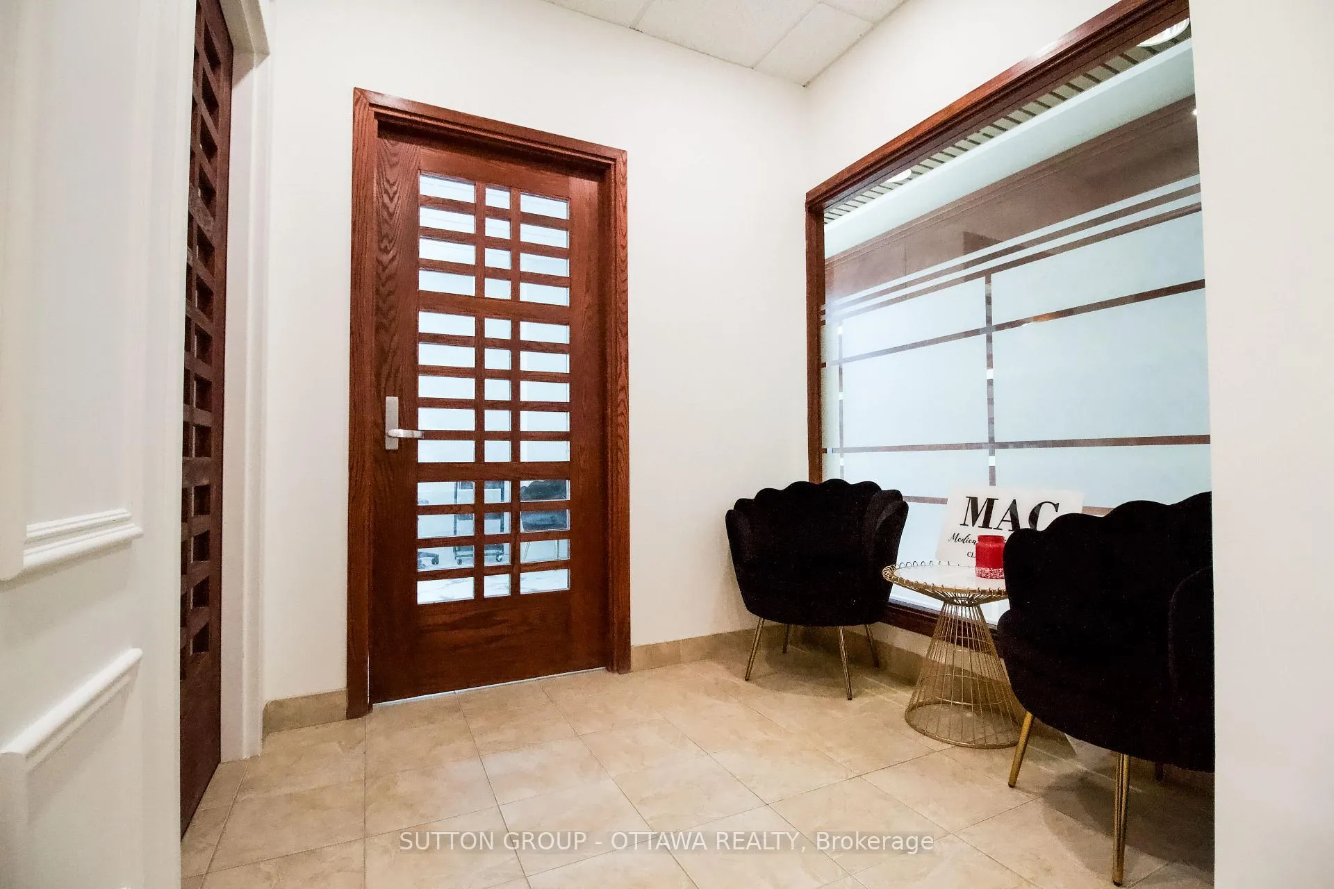 Photo 10 of Unit 160, 160 George Street, Ottawa, Lower Town/Byward Market — HOMEH