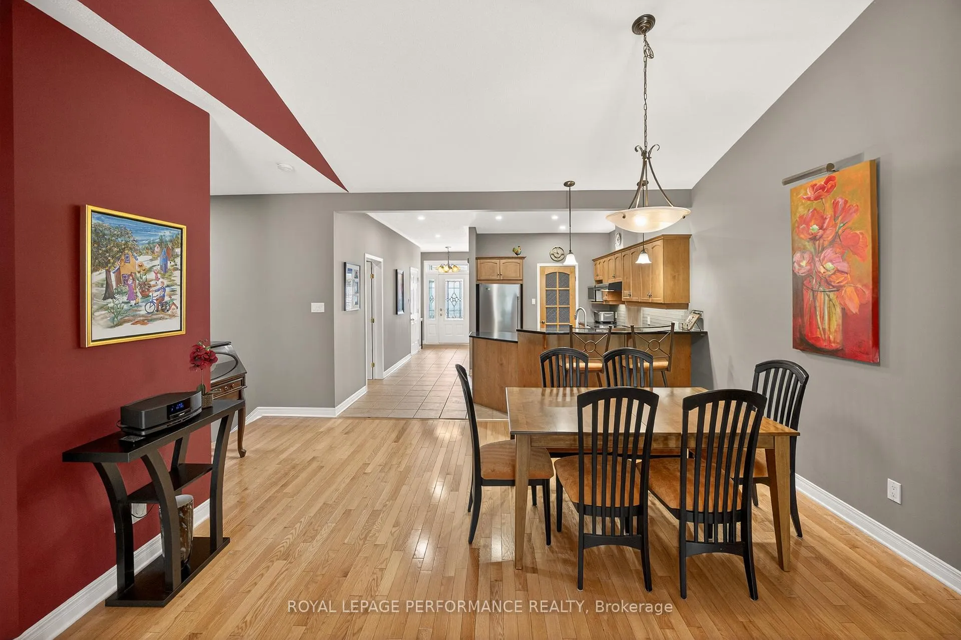 Photo 19 of 18 Chapelier Private, Ottawa, Queenswood Heights South — HOMEH