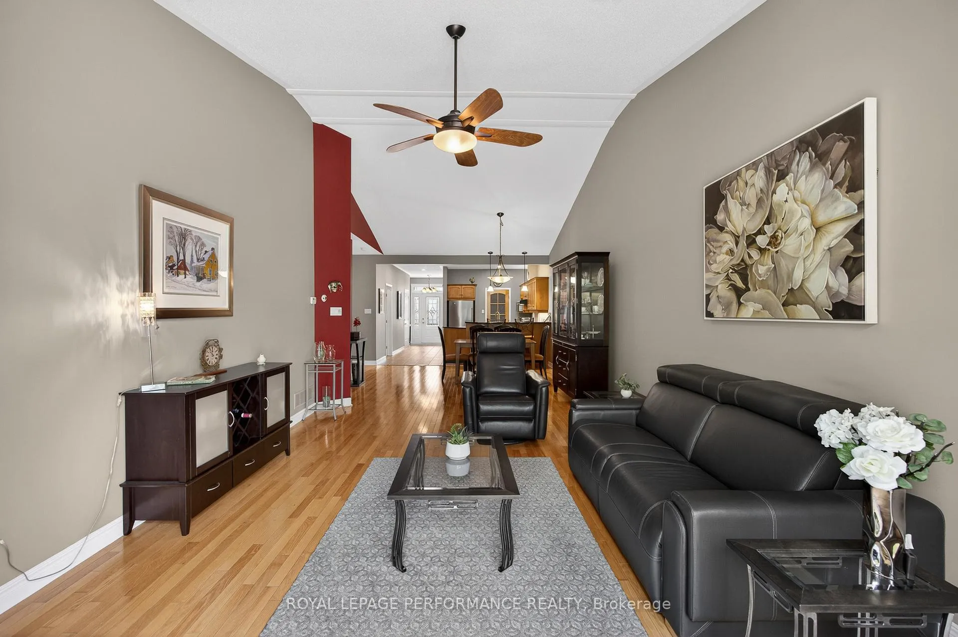 Photo 28 of 18 Chapelier Private, Ottawa, Queenswood Heights South — HOMEH