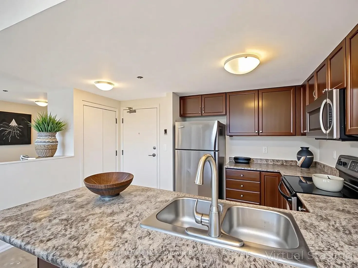Photo 11 of Unit 307, 43 Goodwin Drive, Guelph, Pineridge/Westminster Woods — HOMEH