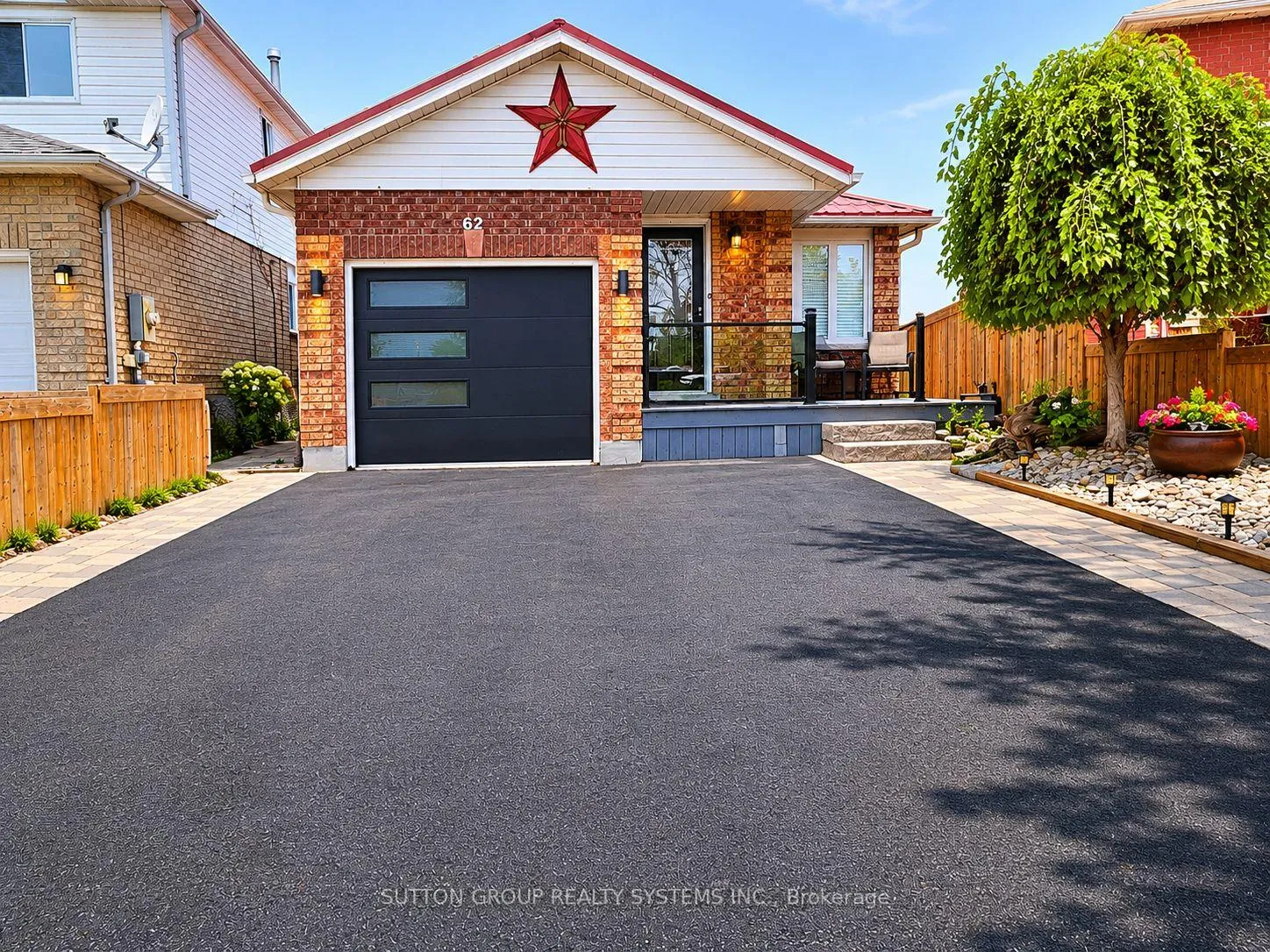 Front of Unit Main floor, 62 Laidlaw Drive