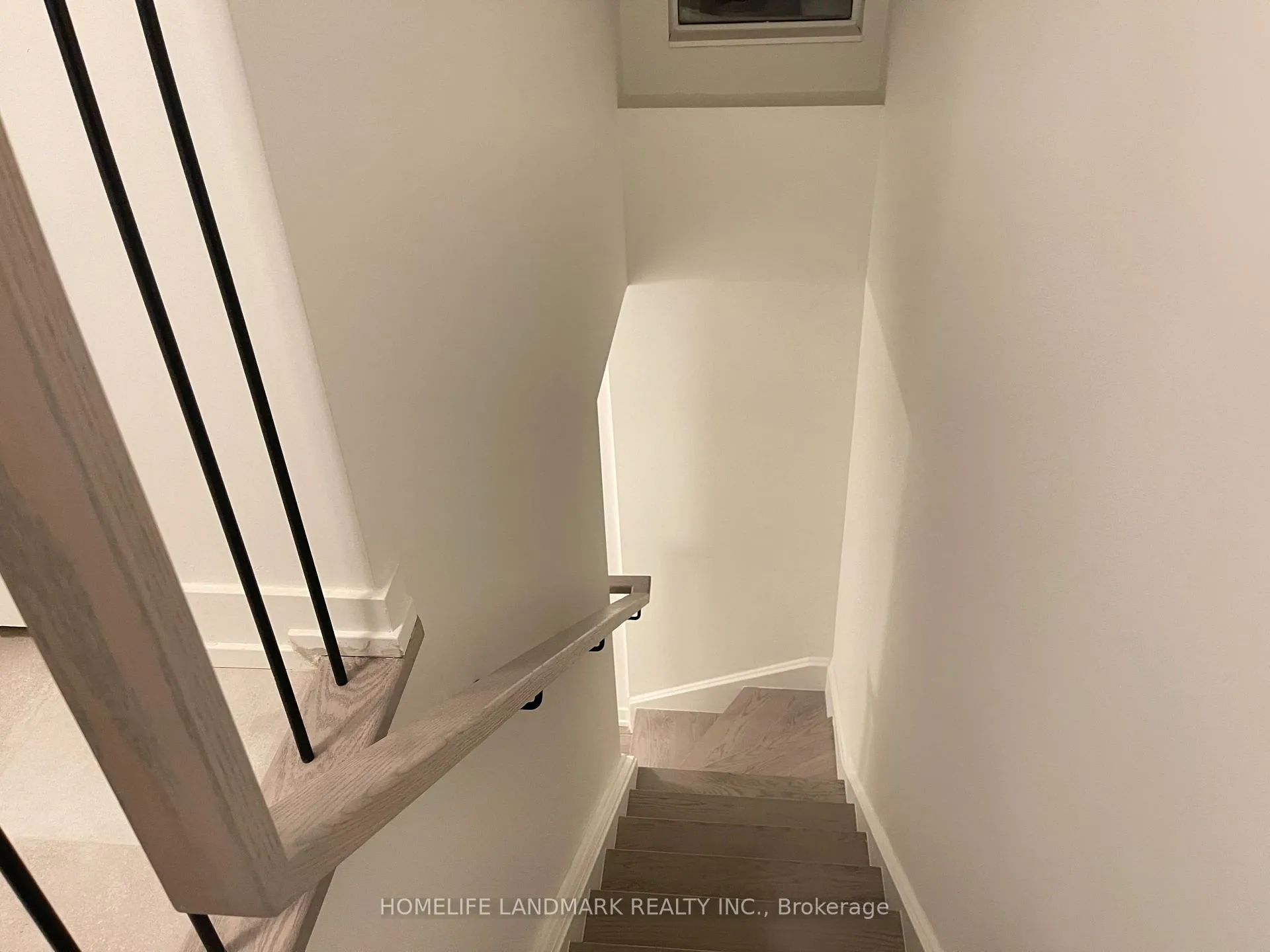 Photo 20 of Unit 307, 8 Walder Lane, Richmond Hill, Rural Richmond Hill — HOMEH