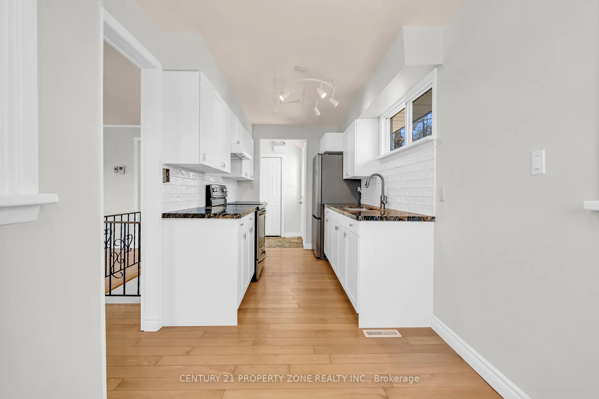 Photo 11 of 1312 River Road W, Wasaga Beach — HOMEH