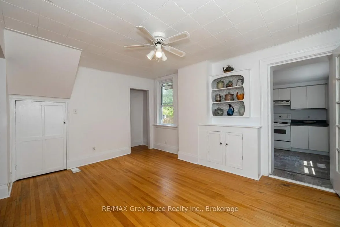 Photo 7 of 1809 3rd Avenue W, Owen Sound — HOMEH