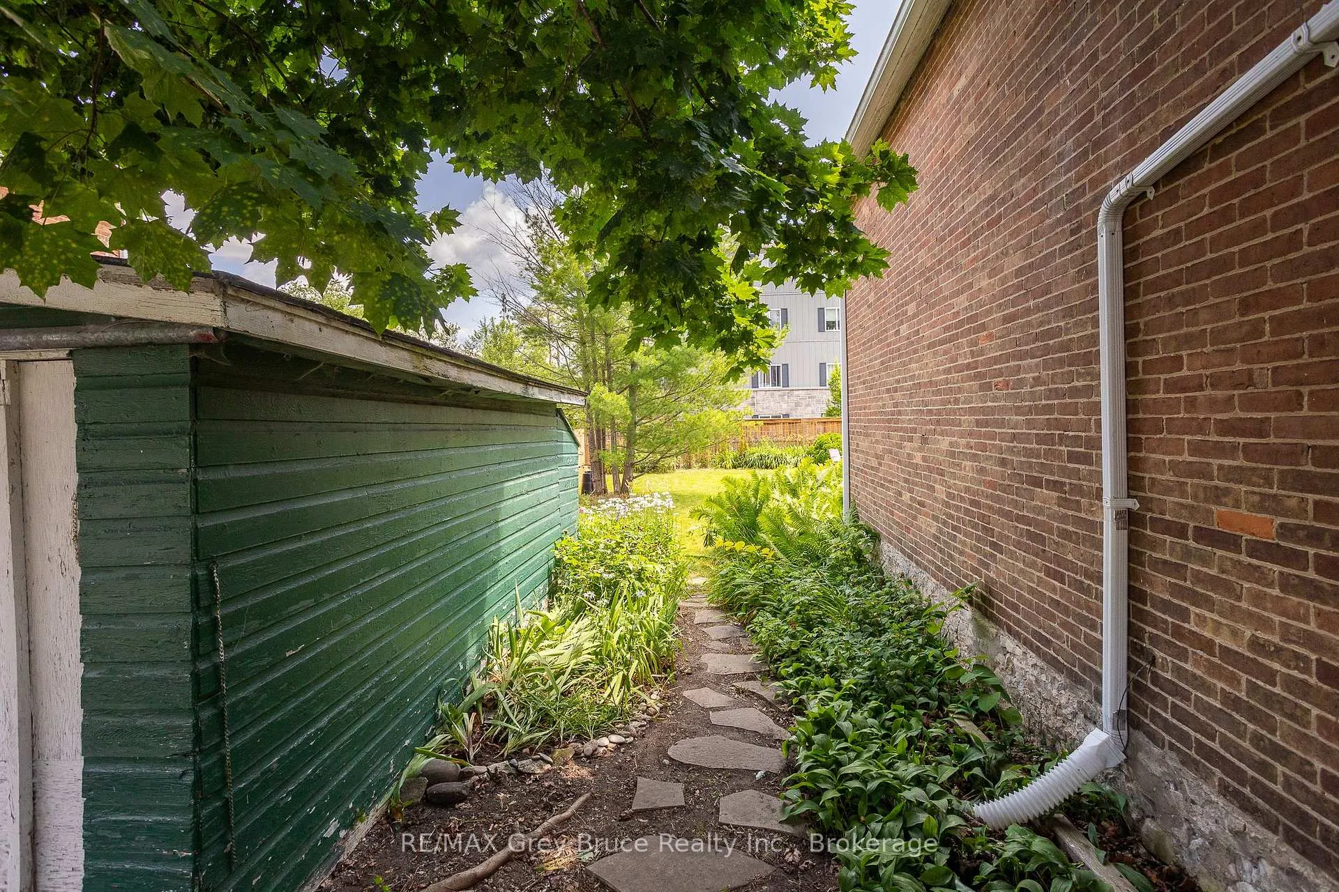 Photo 20 of 1809 3rd Avenue W, Owen Sound — HOMEH