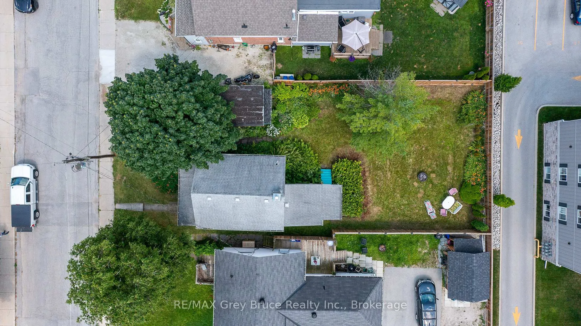 Photo 2 of 1809 3rd Avenue W, Owen Sound — HOMEH