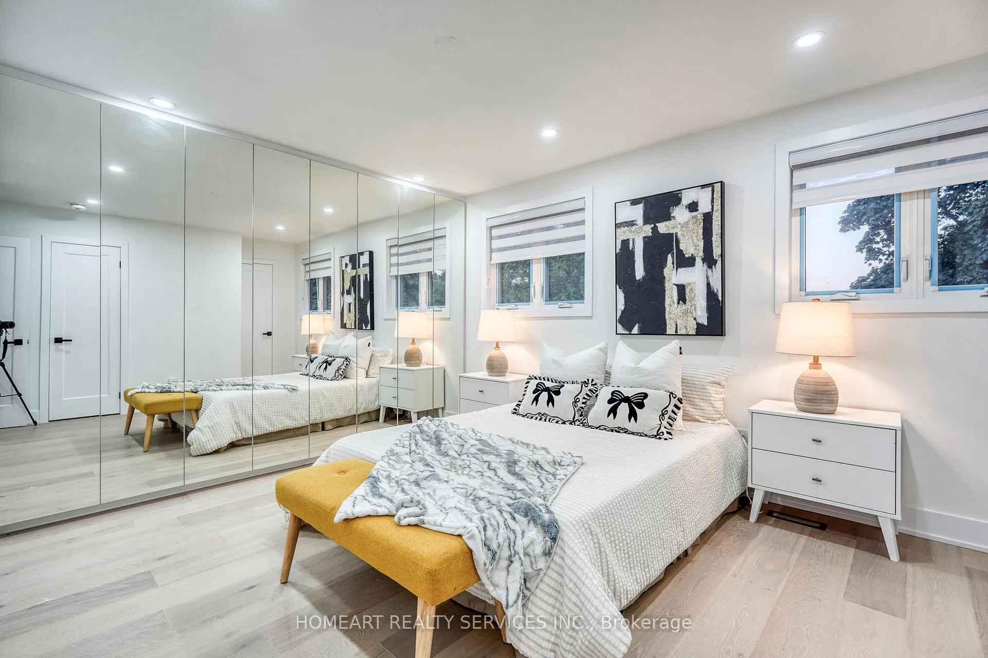 Photo 15 of 35 Munford Crescent, Toronto, O'Connor-Parkview — HOMEH
