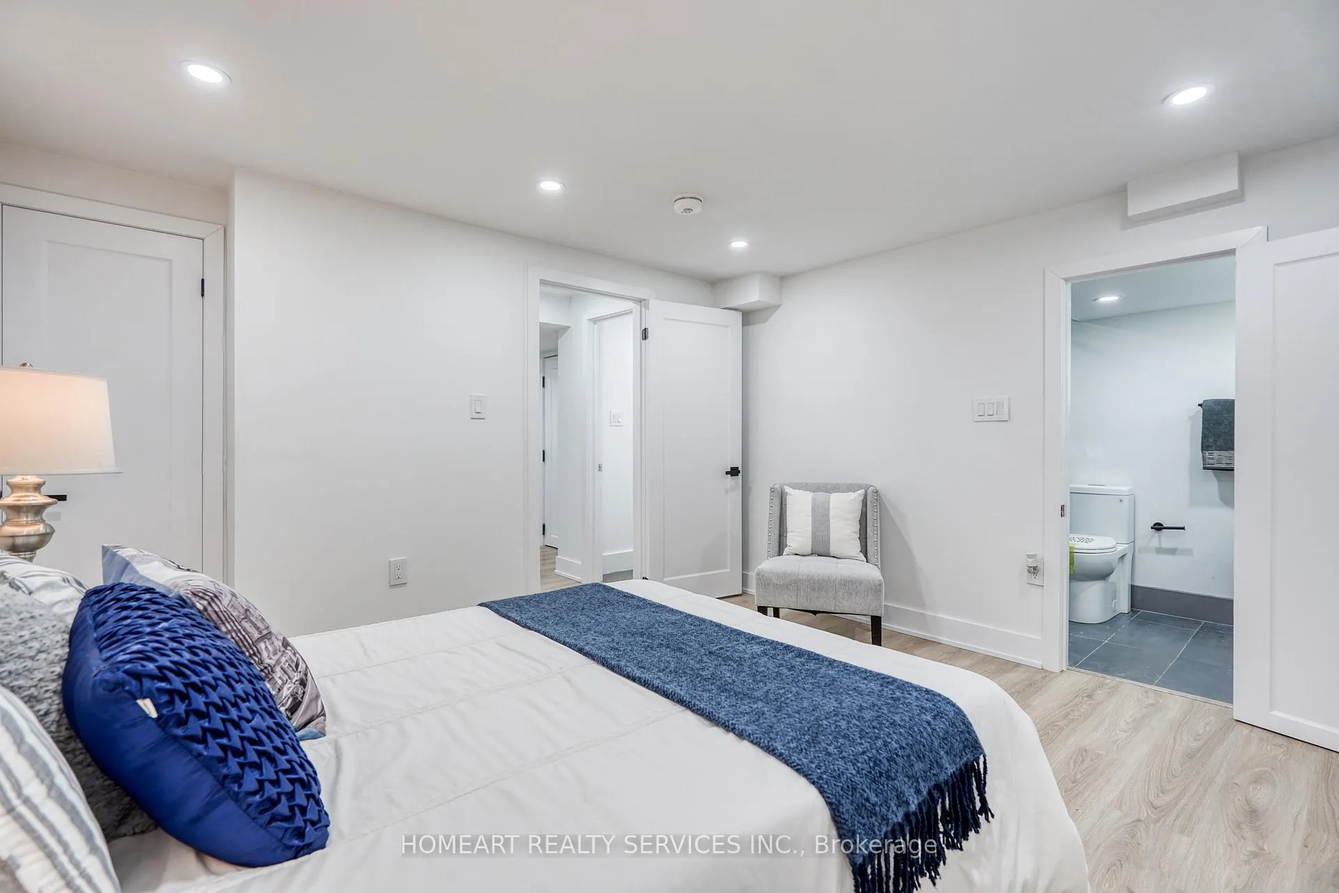 Photo 25 of 35 Munford Crescent, Toronto, O'Connor-Parkview — HOMEH