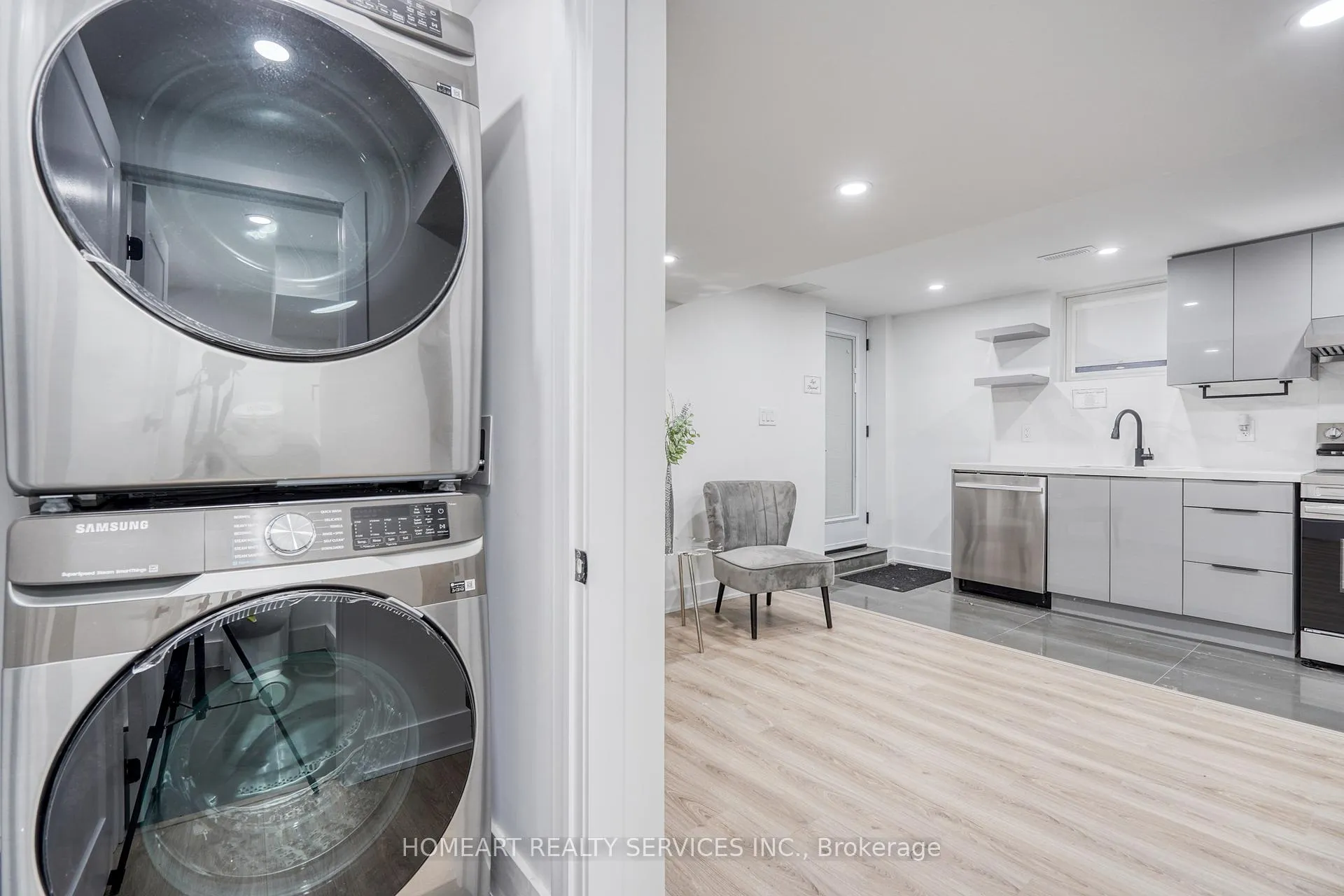 Photo 30 of 35 Munford Crescent, Toronto, O'Connor-Parkview — HOMEH