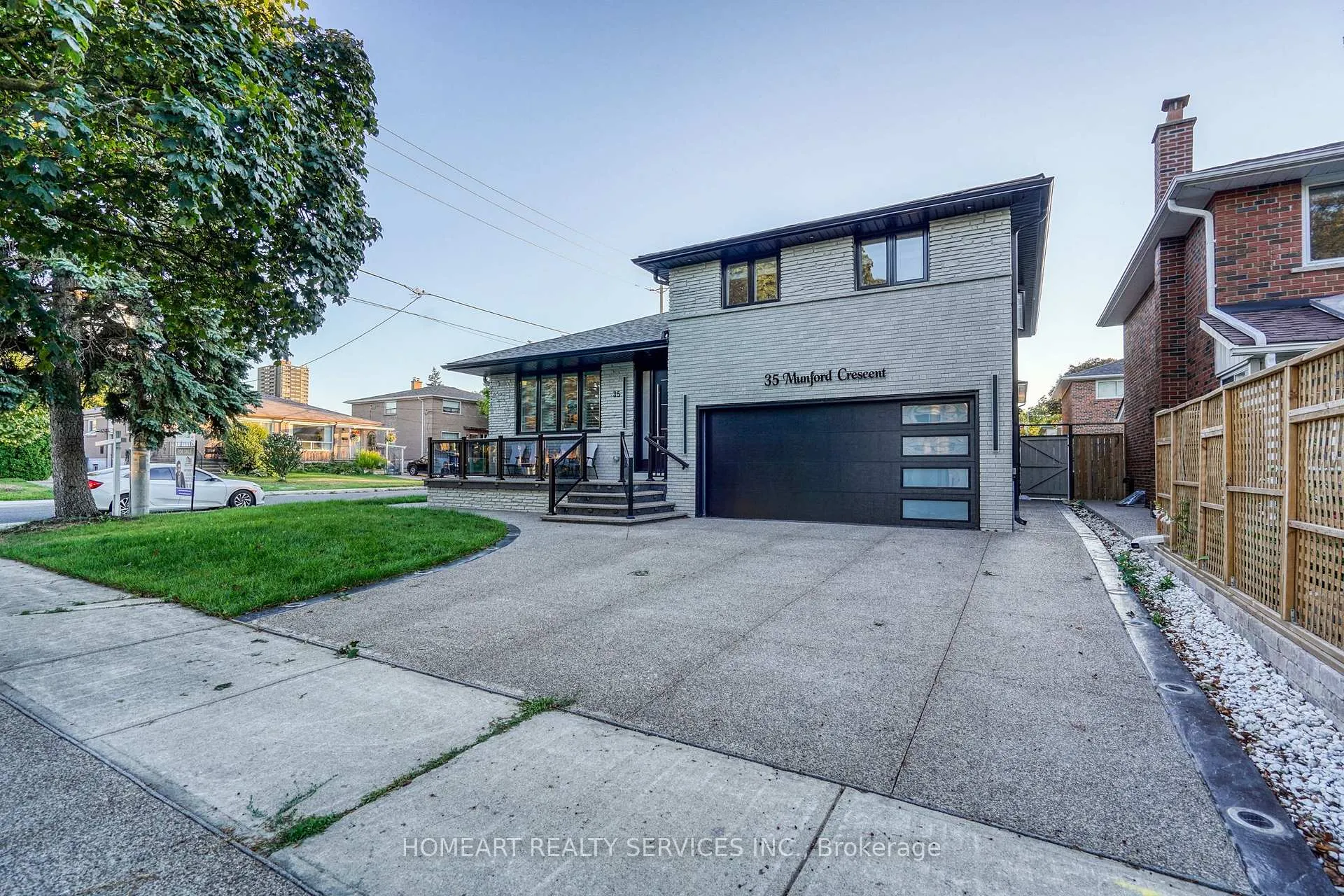 Photo 35 of 35 Munford Crescent, Toronto, O'Connor-Parkview — HOMEH