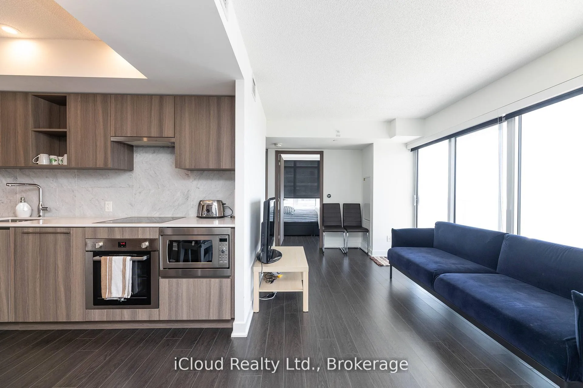 Photo 13 of Unit 2311, 19 Bathurst Street, Toronto, Waterfront Communities — HOMEH
