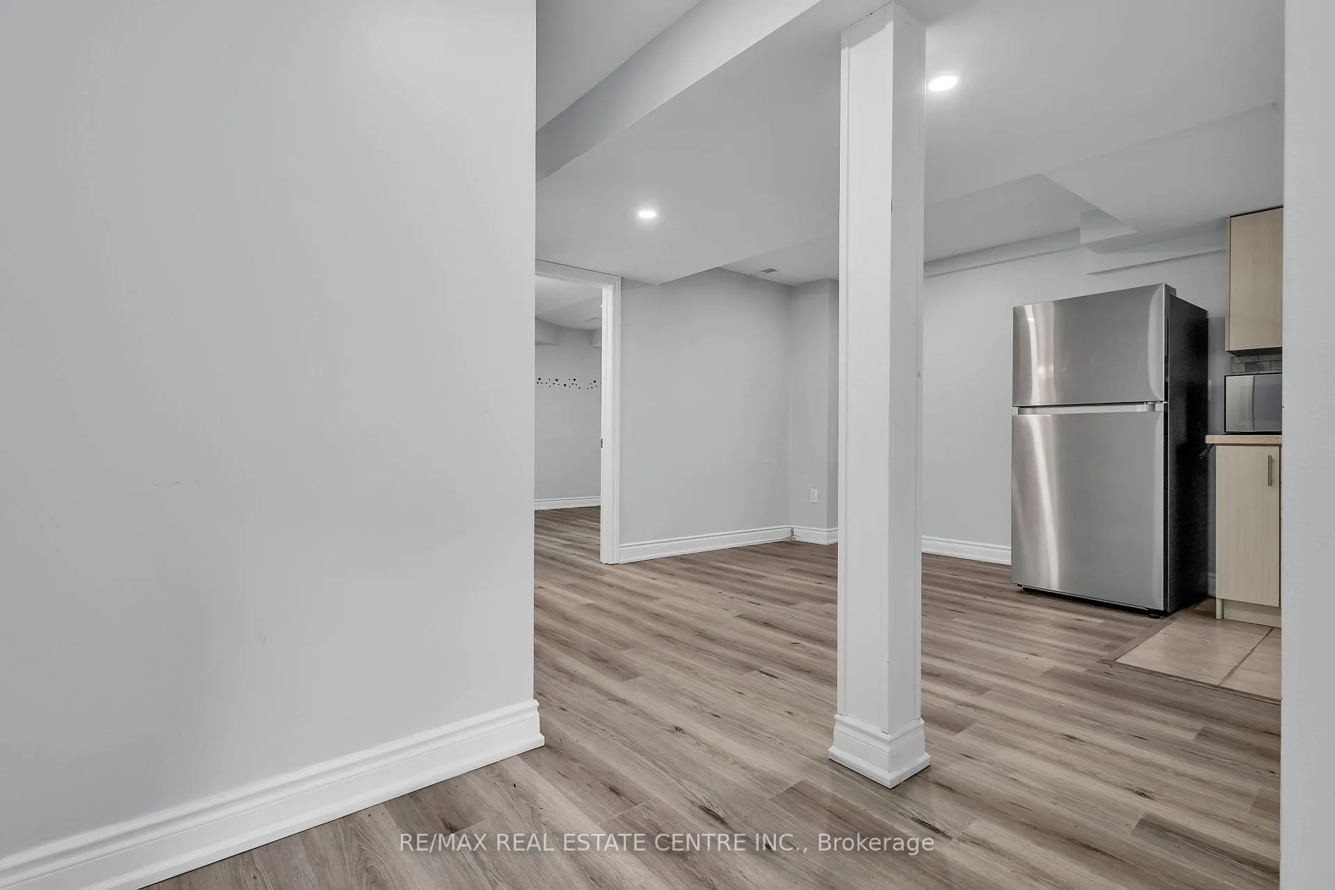 Photo 5 of Unit BASEMENT, 42 Baha Crescent, Brampton, Fletcher's Meadow — HOMEH
