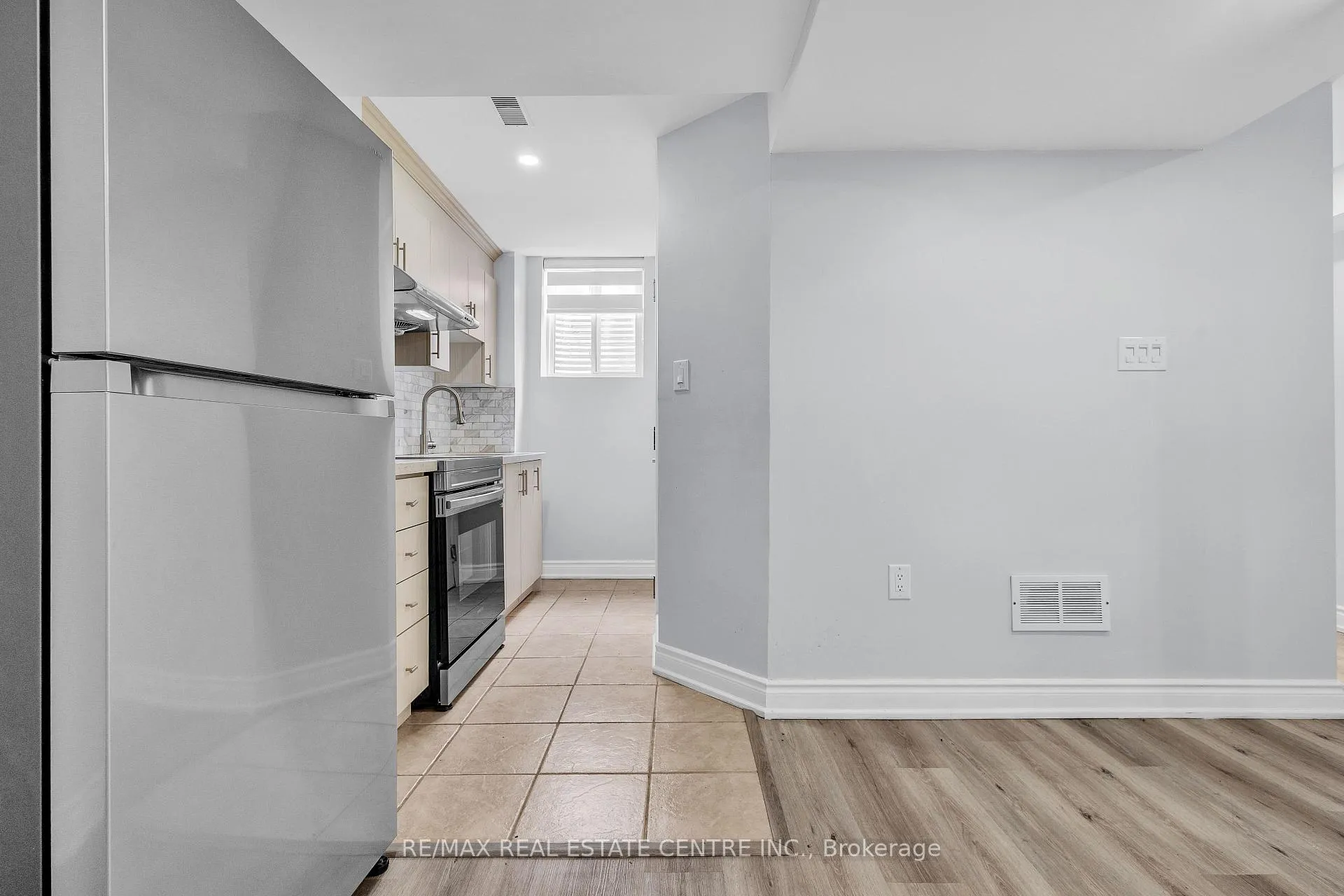 Photo 11 of Unit BASEMENT, 42 Baha Crescent, Brampton, Fletcher's Meadow — HOMEH