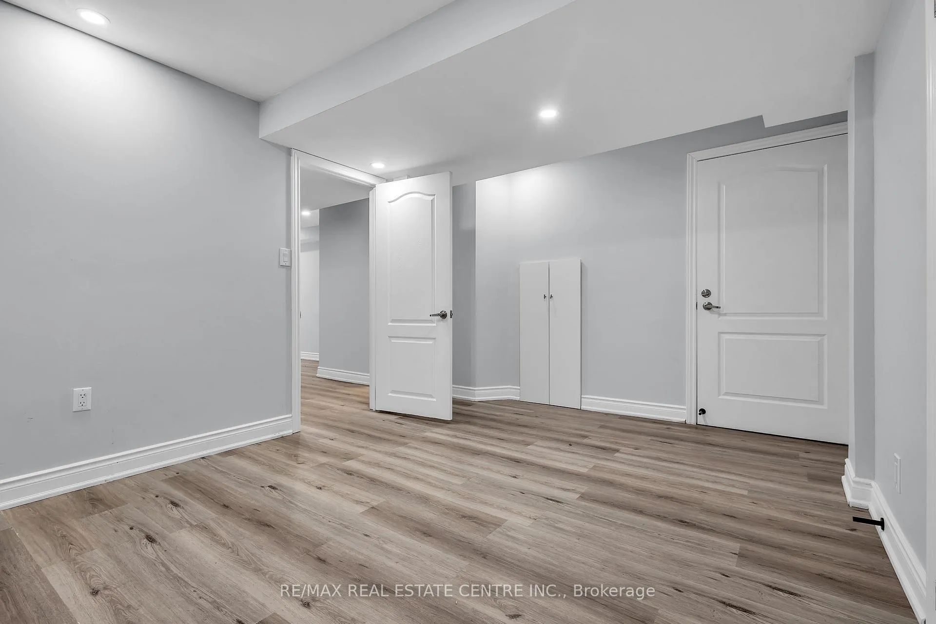 Photo 14 of Unit BASEMENT, 42 Baha Crescent, Brampton, Fletcher's Meadow — HOMEH