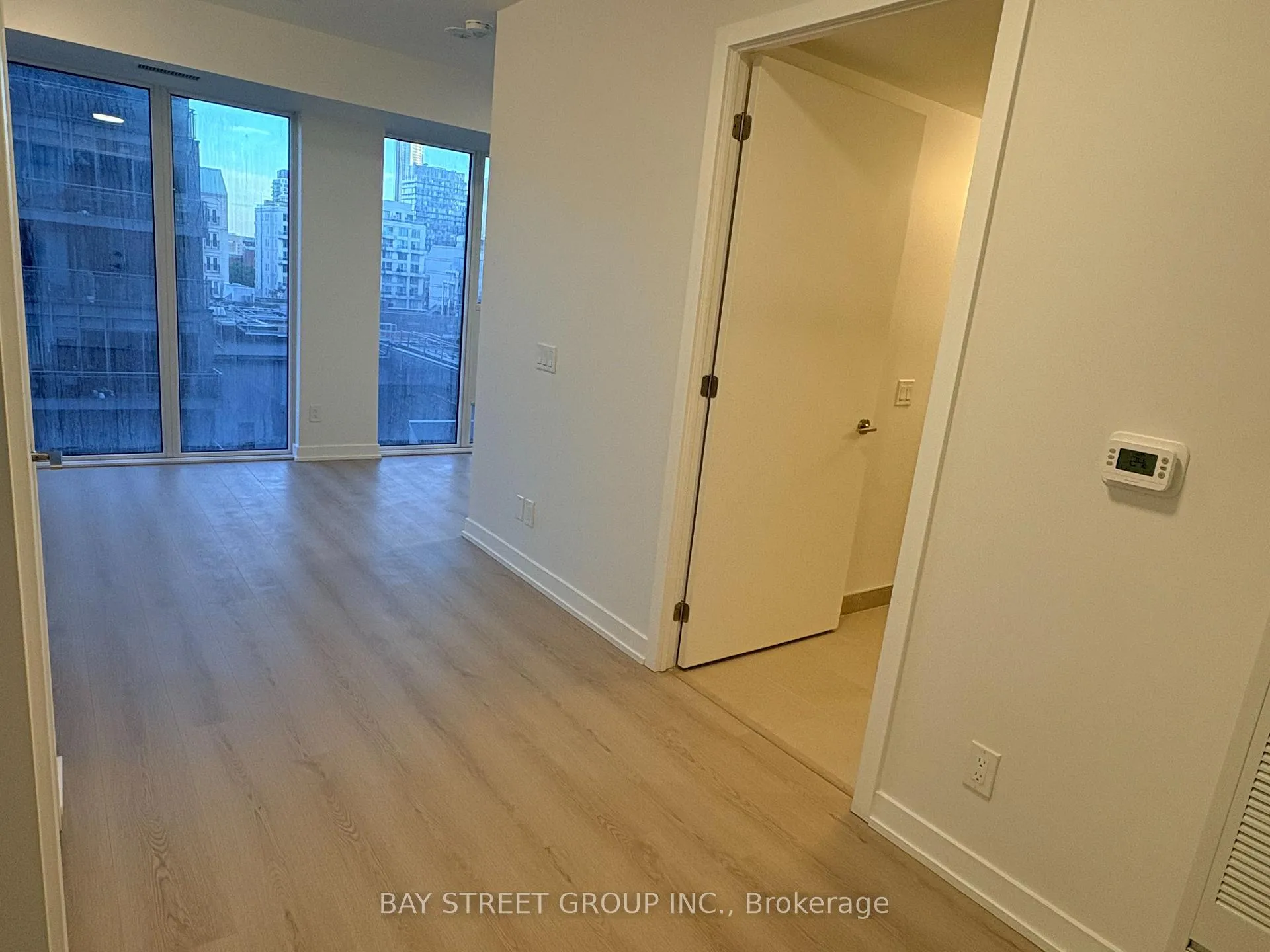 Photo 1 of Unit 907, 100 Queen Street E, Toronto, Church-Yonge Corridor — HOMEH