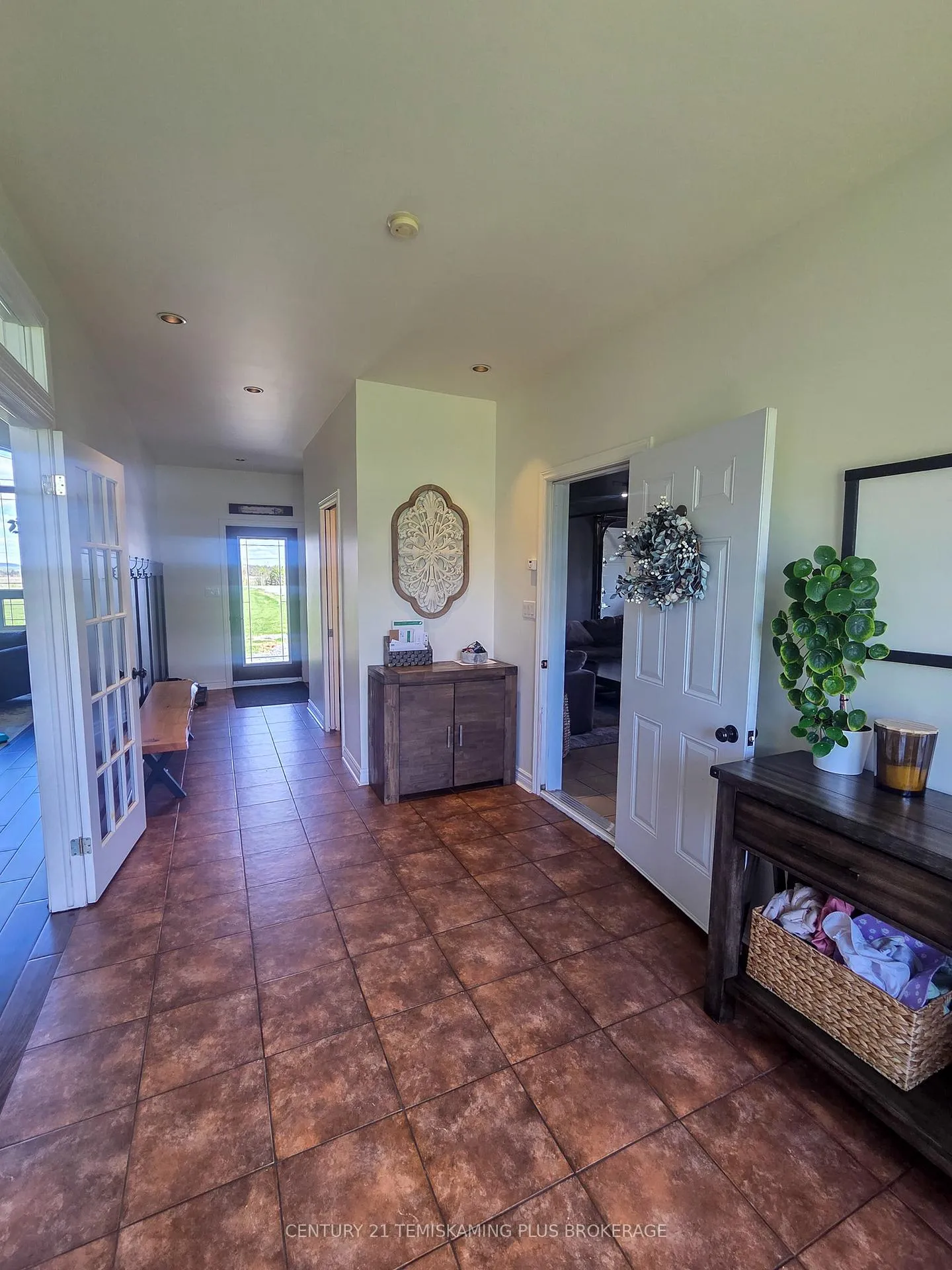 Photo 6 of 414305 Bryans Road, Englehart, Central Timiskaming — HOMEH