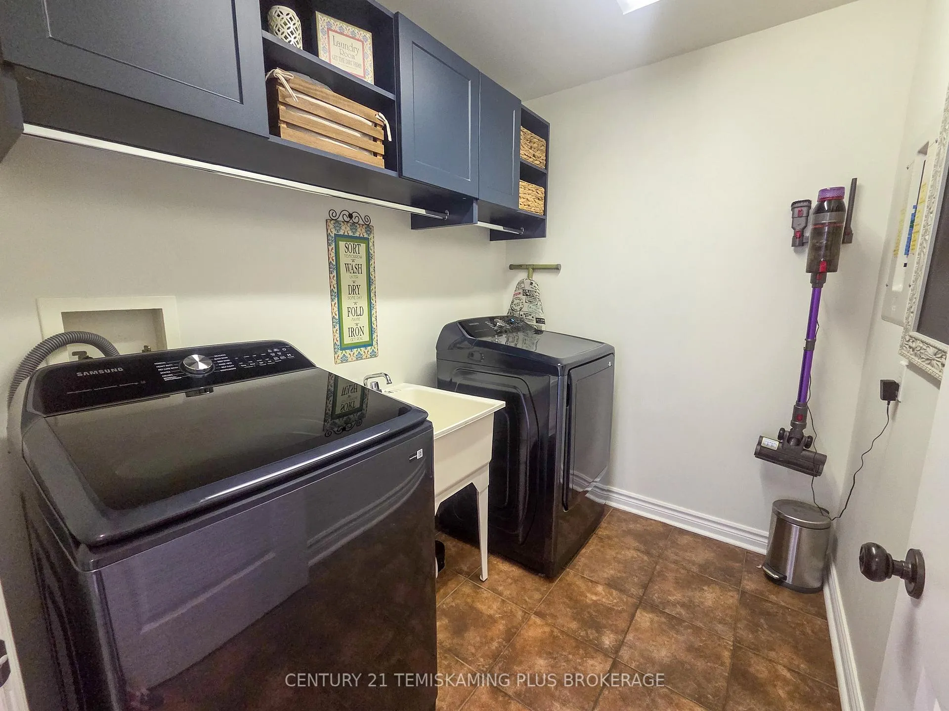 Photo 21 of 414305 Bryans Road, Englehart, Central Timiskaming — HOMEH