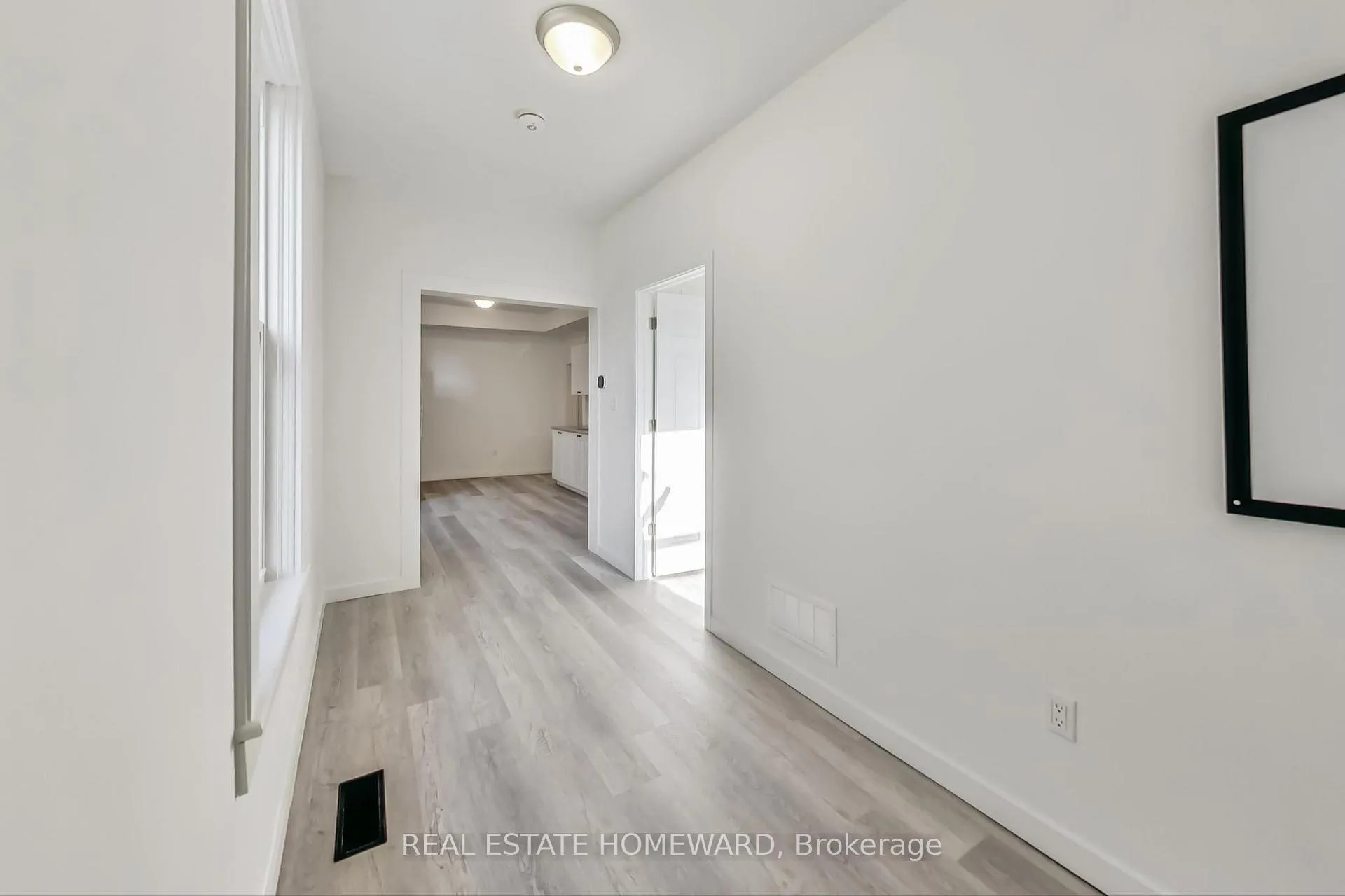 Photo 5 of 91 Water Street S, Cambridge, East Galt — HOMEH