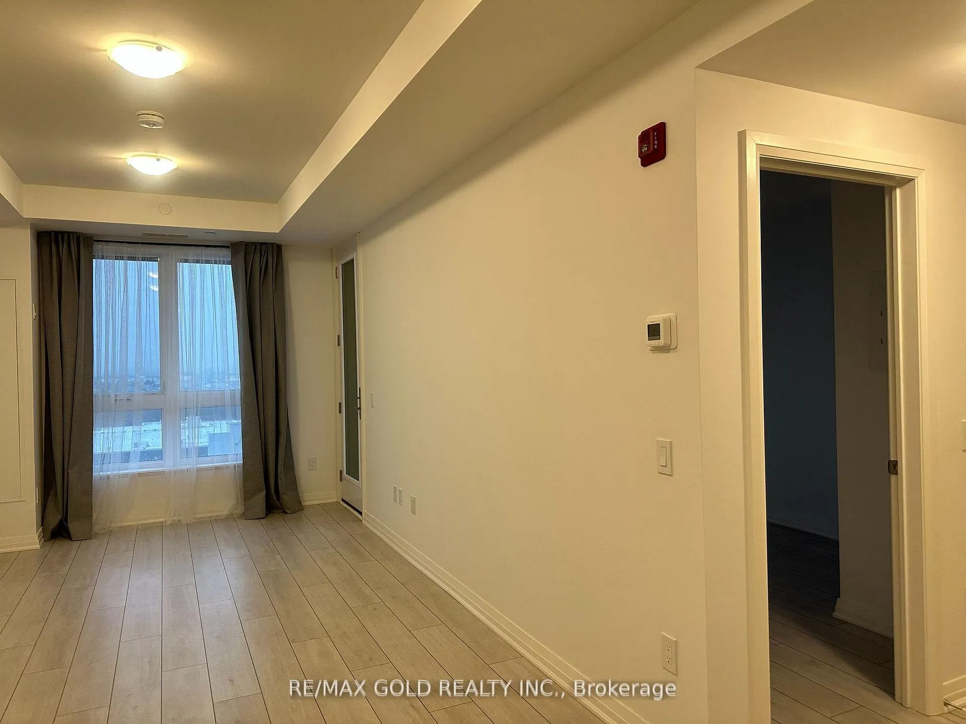 Photo 16 of Unit 611, 101 Golden Eagle Road, Waterloo, North Lakeshore — HOMEH