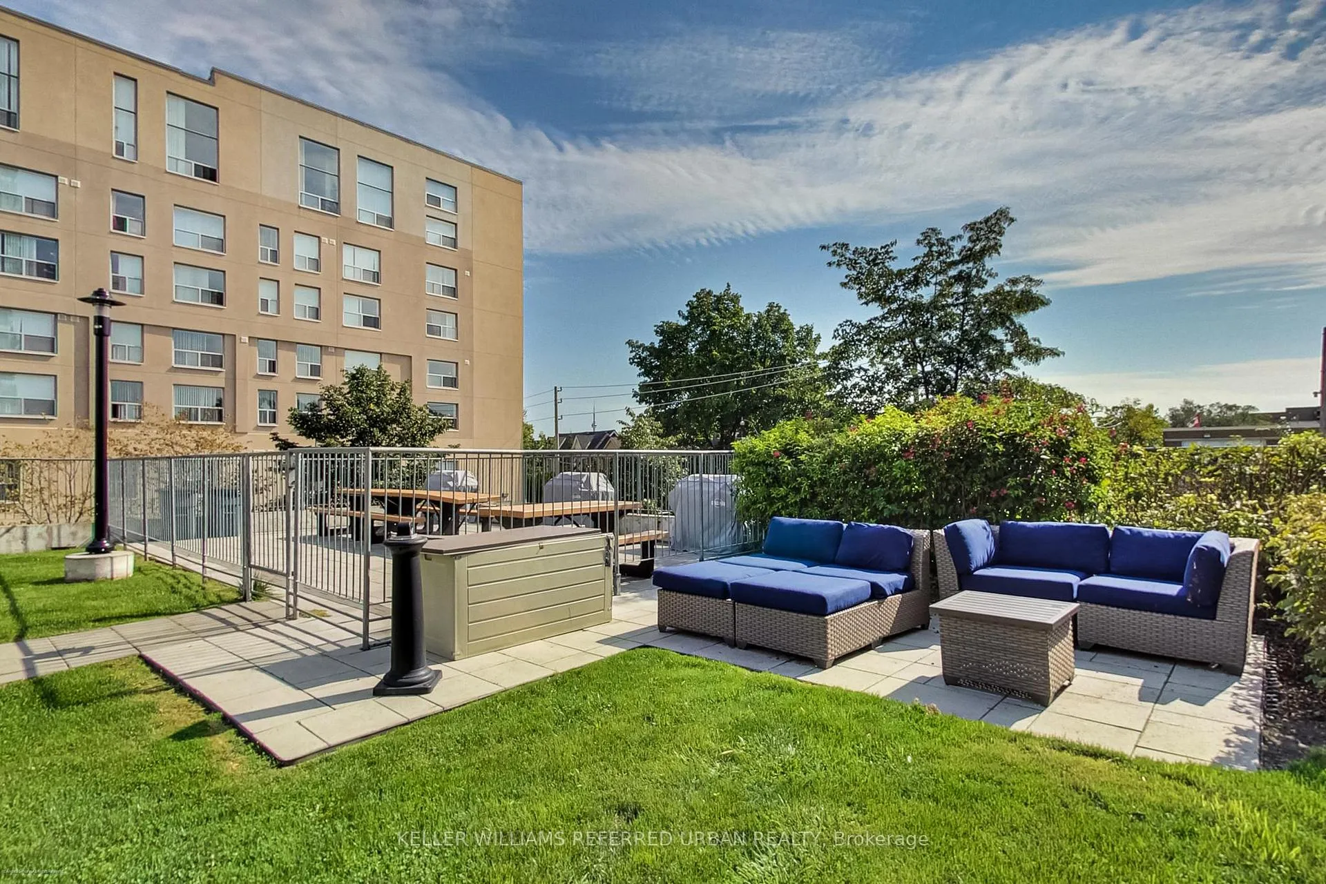 Photo 25 of Unit 815, 812 Lansdowne Avenue, Toronto, Dovercourt-Wallace Emerson-Junction — HOMEH