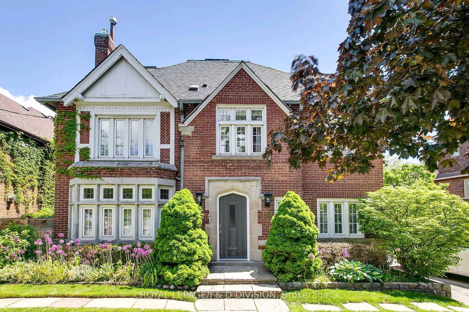 Photo 1 of 137 Highbourne Road, Toronto, Yonge-Eglinton — HOMEH