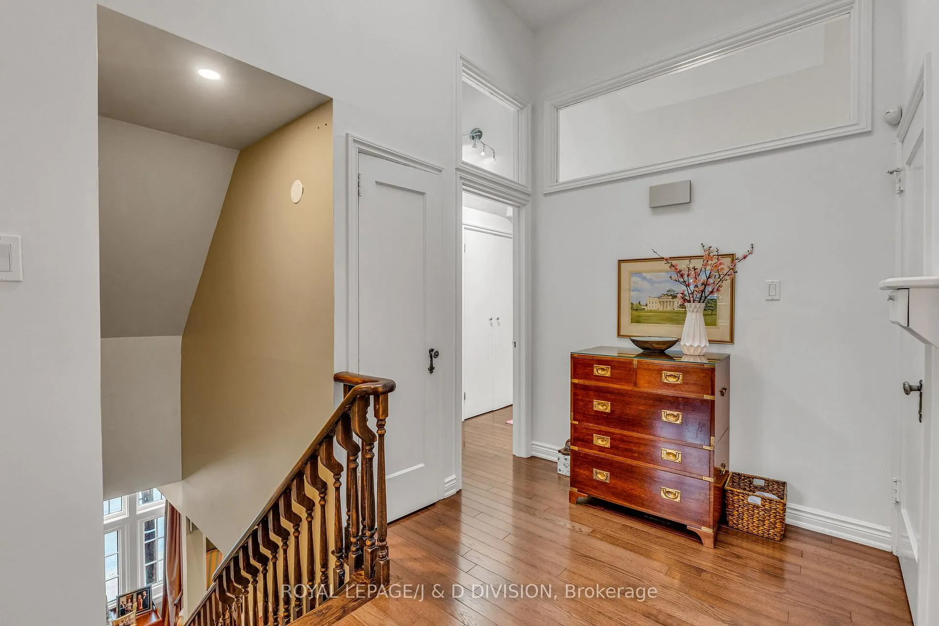 Photo 30 of 137 Highbourne Road, Toronto, Yonge-Eglinton — HOMEH
