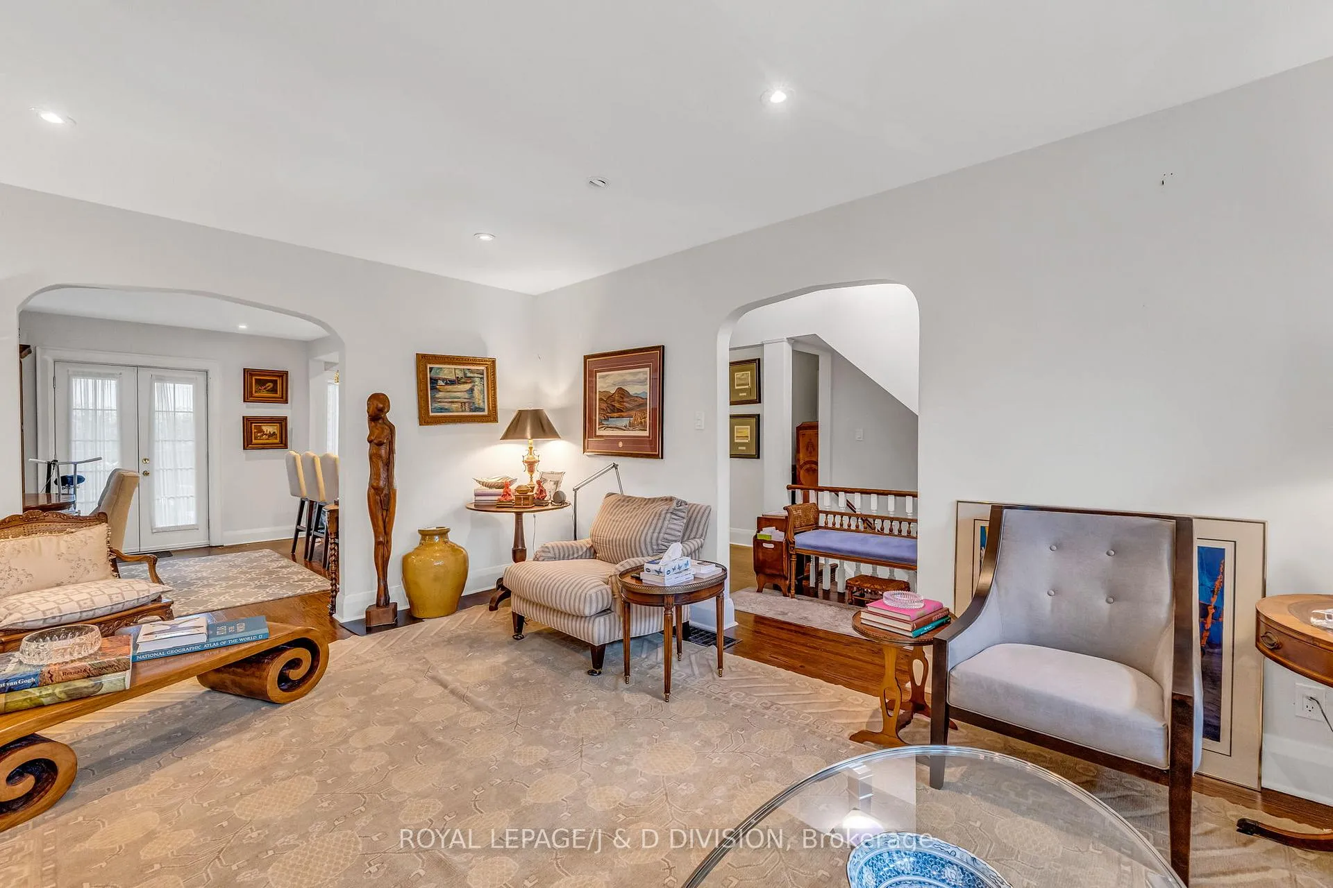 Photo 41 of 137 Highbourne Road, Toronto, Yonge-Eglinton — HOMEH