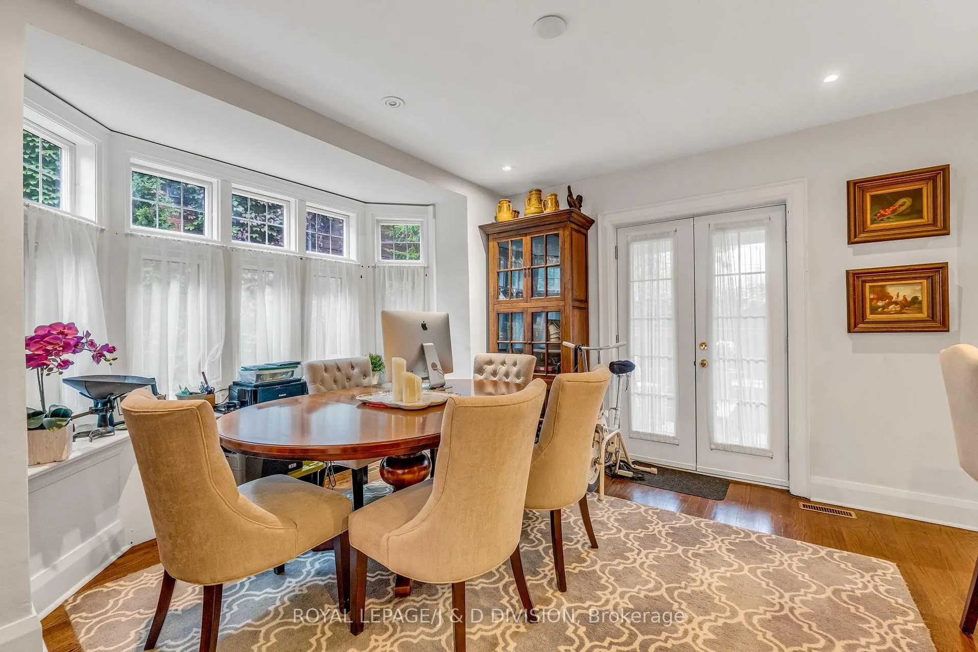 Photo 42 of 137 Highbourne Road, Toronto, Yonge-Eglinton — HOMEH