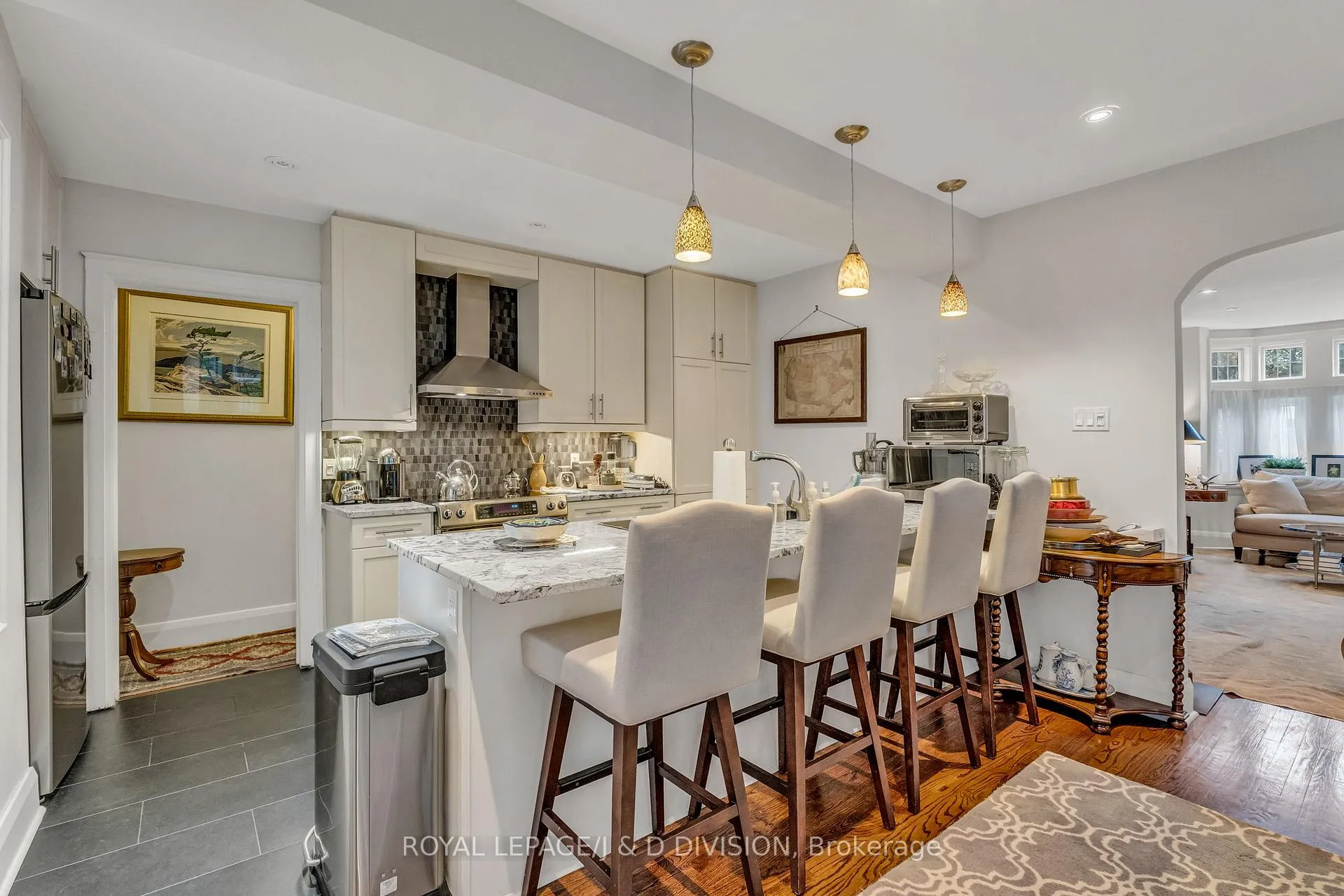 Photo 44 of 137 Highbourne Road, Toronto, Yonge-Eglinton — HOMEH
