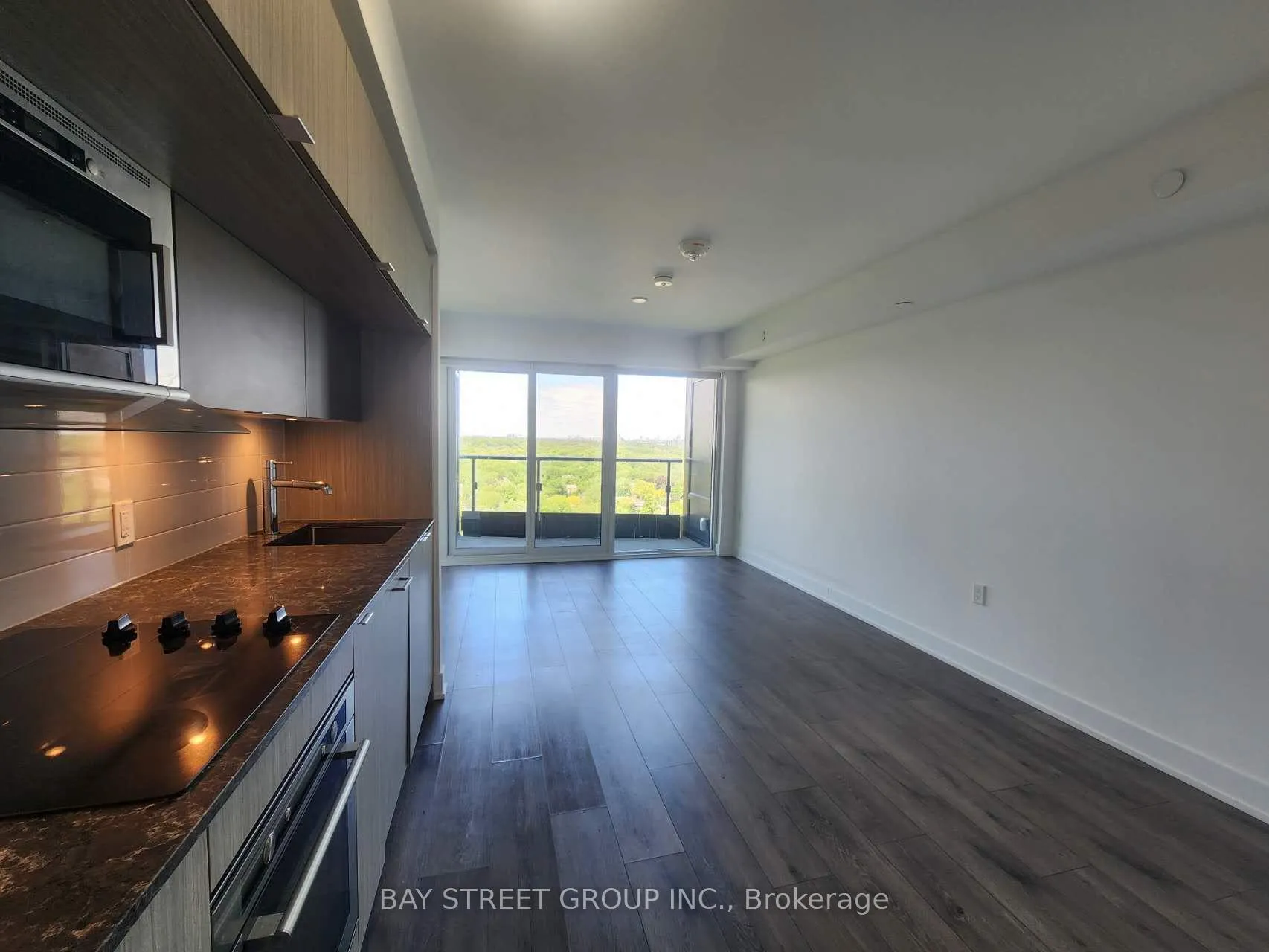 Photo 8 of Unit 2024, 585 Bloor Street E, Toronto, North St. James Town — HOMEH
