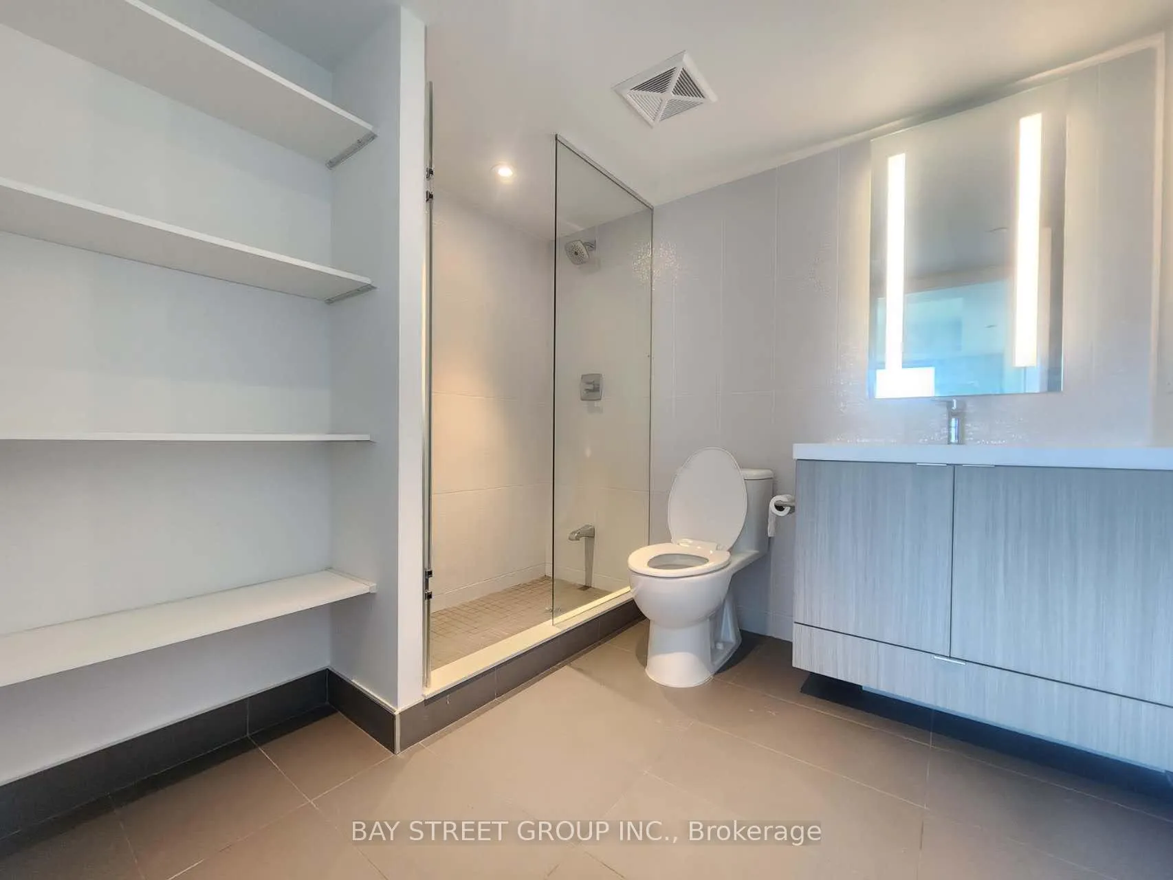 Photo 13 of Unit 2024, 585 Bloor Street E, Toronto, North St. James Town — HOMEH