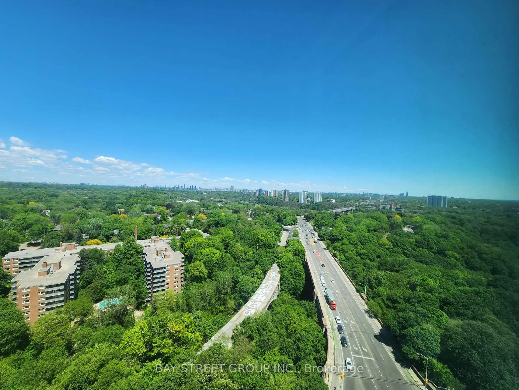 Photo 17 of Unit 2024, 585 Bloor Street E, Toronto, North St. James Town — HOMEH